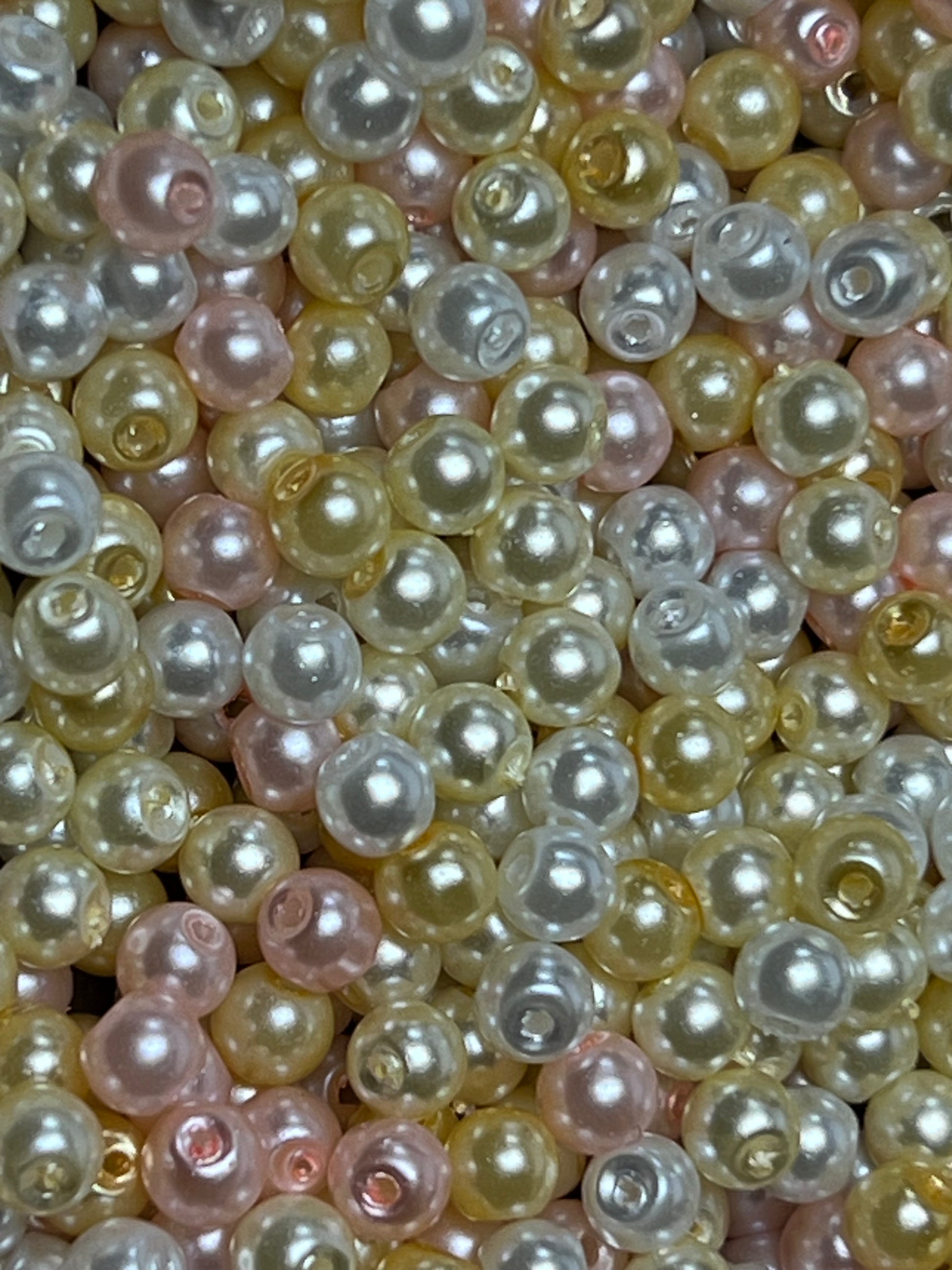 300 4mm Glass Pearl Beads Specialty Blend Barely Pink Mix