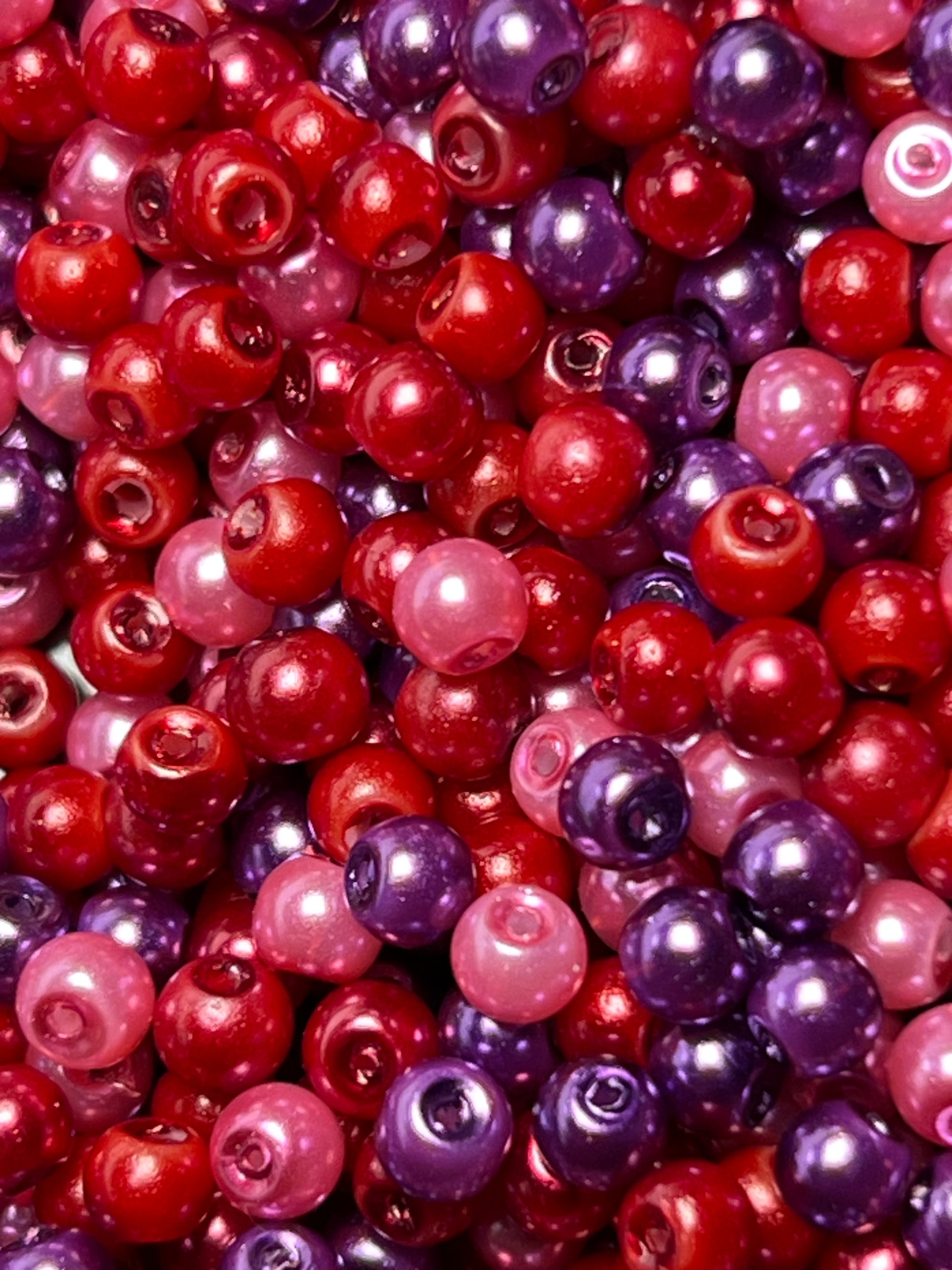 300 4mm Glass Pearl Beads Specialty Blend Valentine Mix