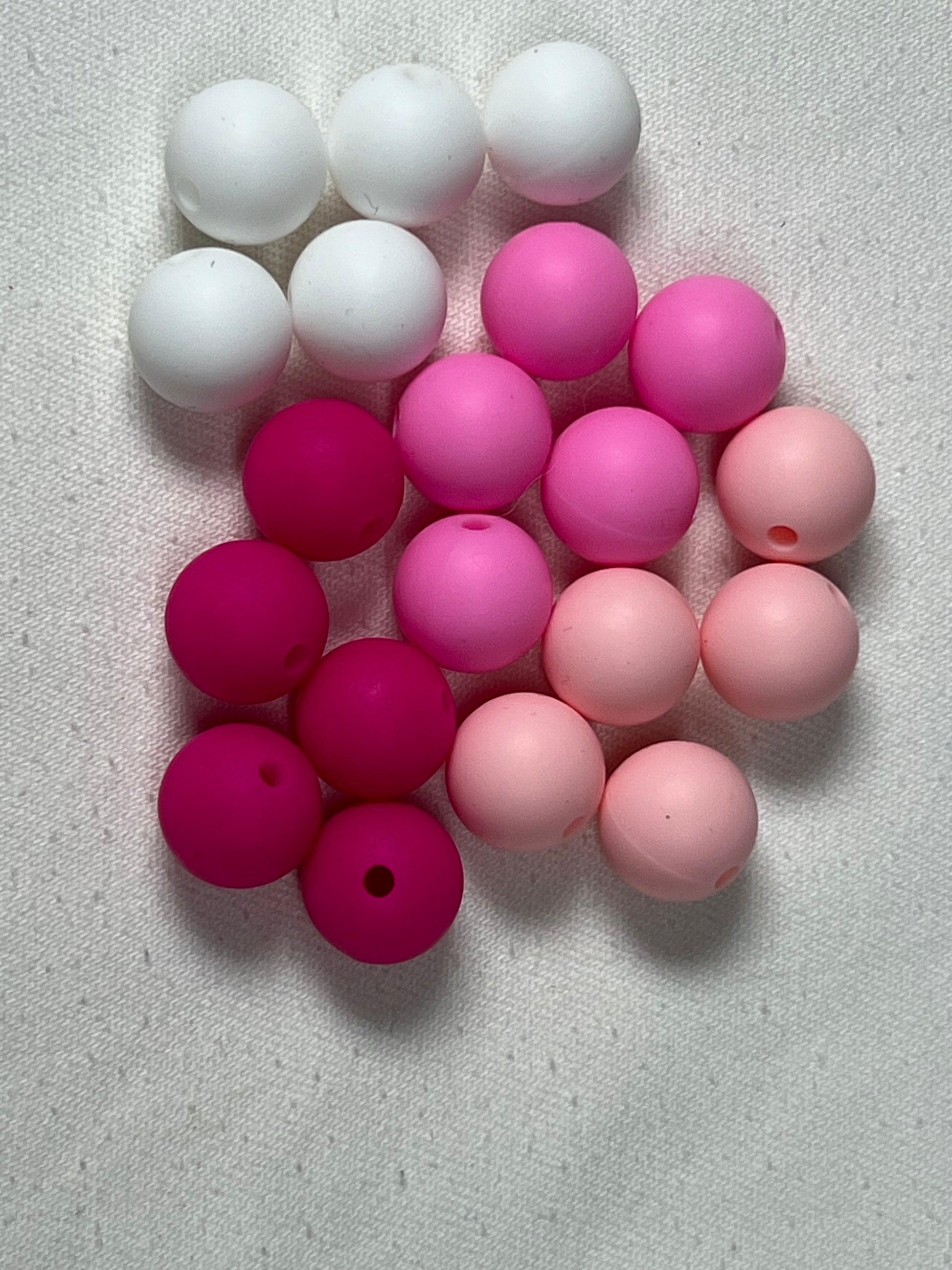 16 12mm Silicone Beads Pink Mix