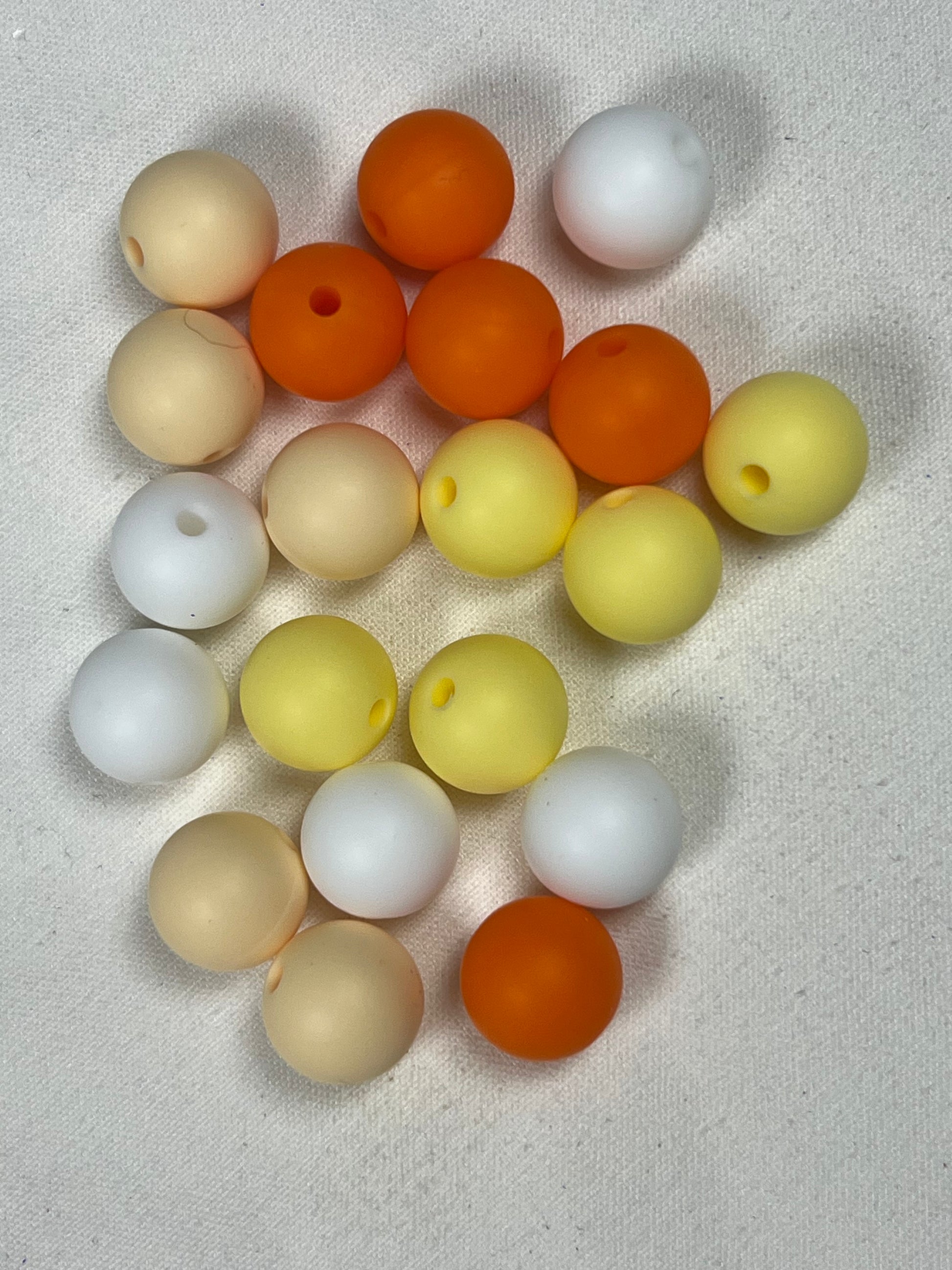 20 12mm Silicone Beads Orange