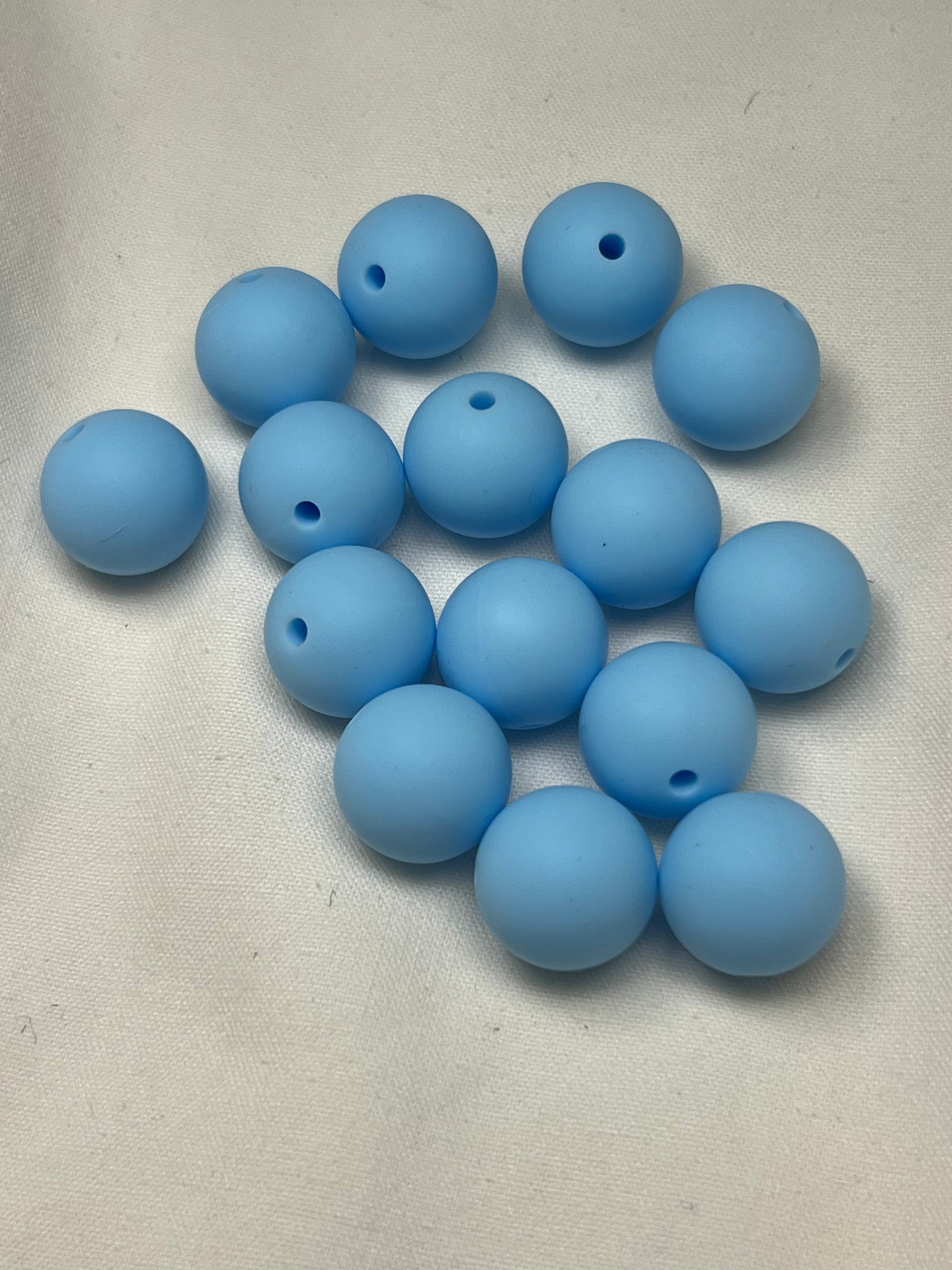 15 15mm Silicone Beads Sky Blue