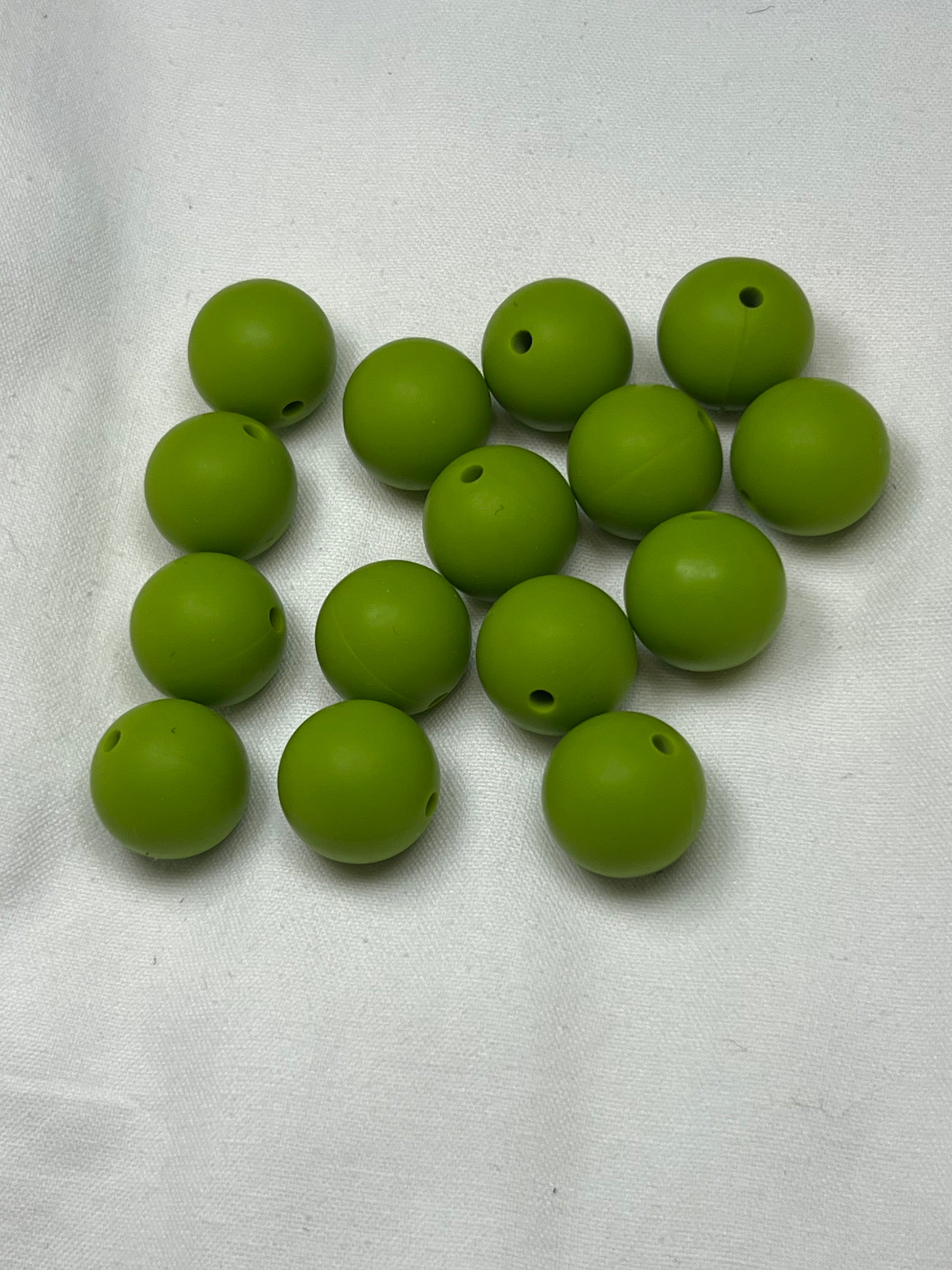15 15mm Silicone Beads Olive Green
