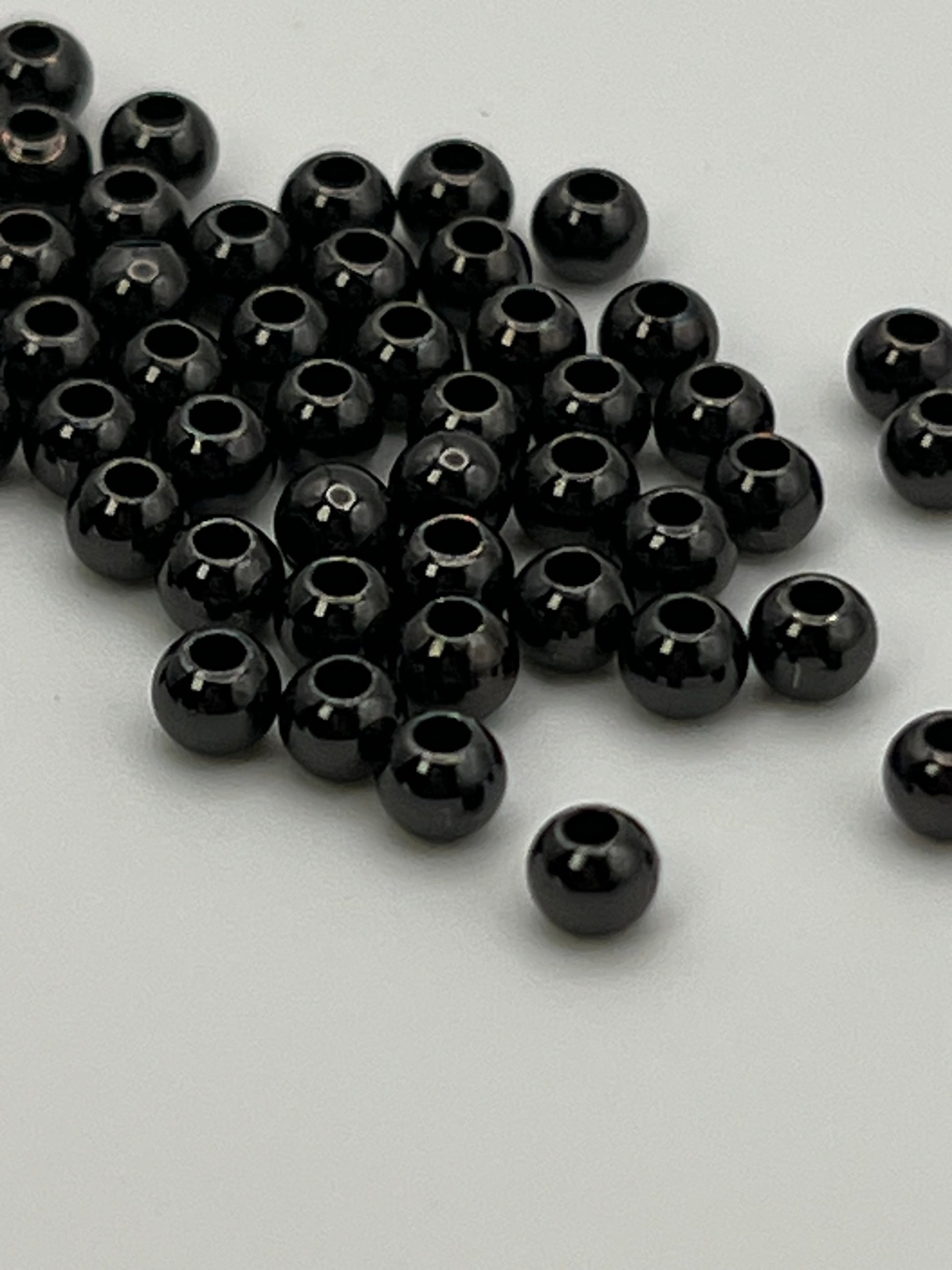 100 4mm Brass Spacer Beads Gunmetal