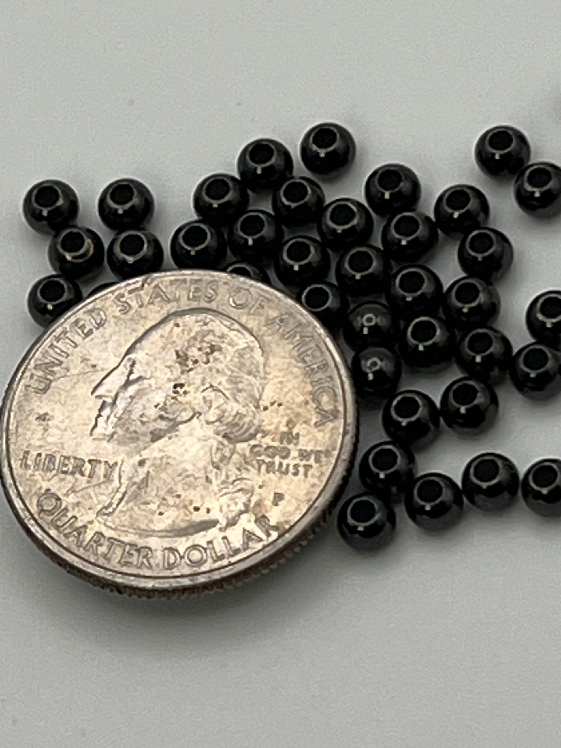 100 4mm Brass Spacer Beads Gunmetal