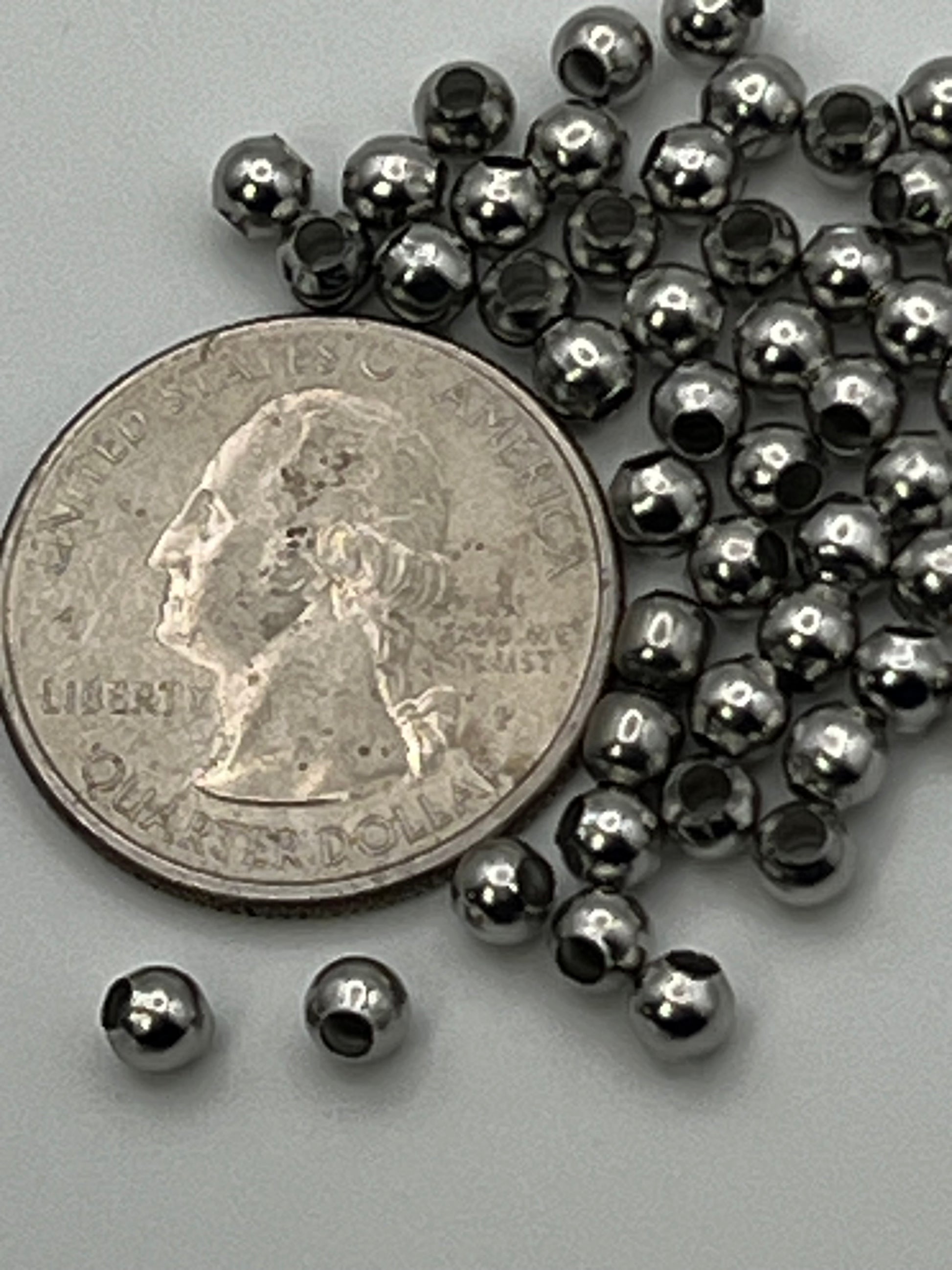 100 4mm 316 Stainless Steel Spacer Beads