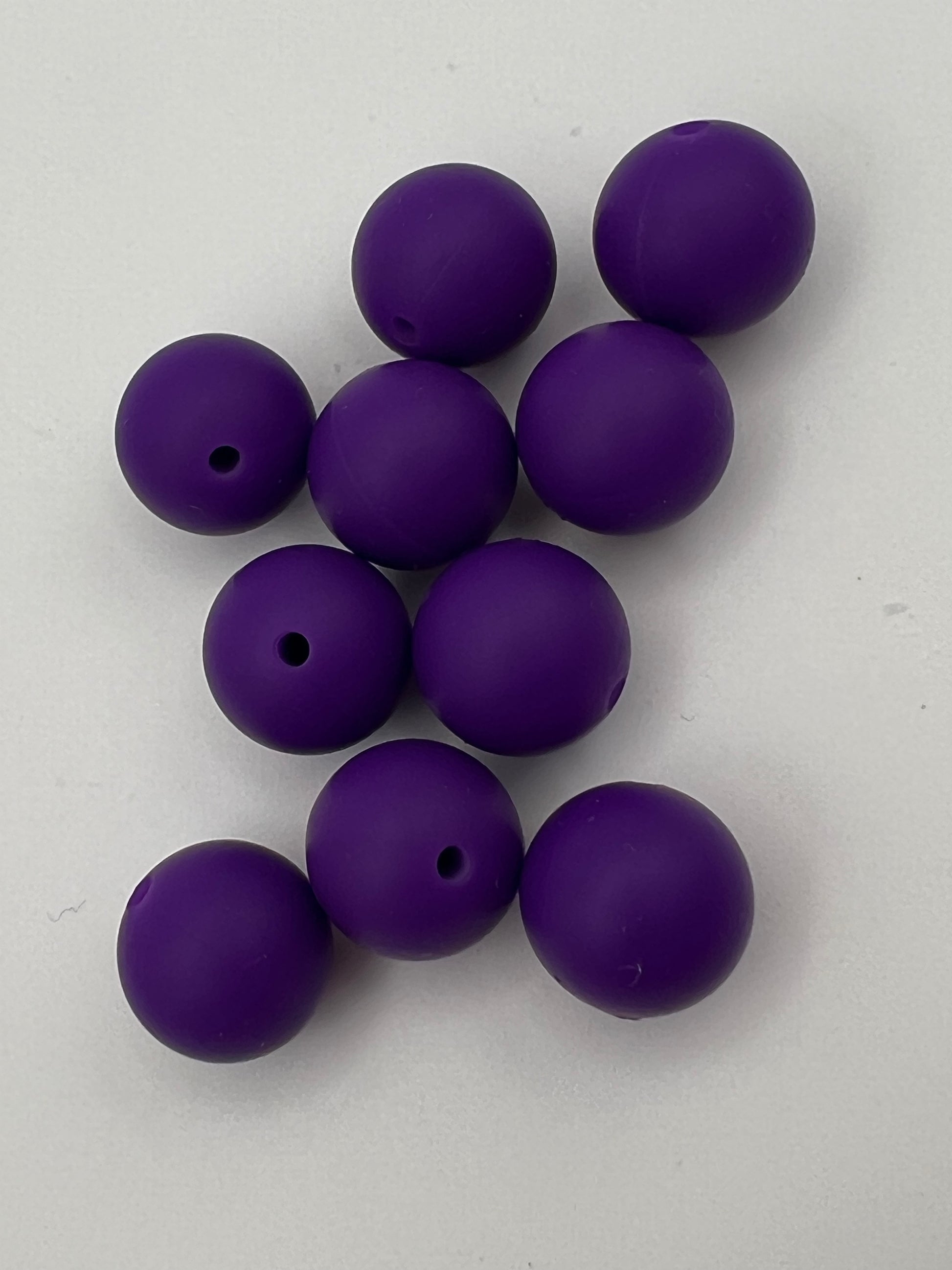 10 15mm Round Silicone Beads Indigo