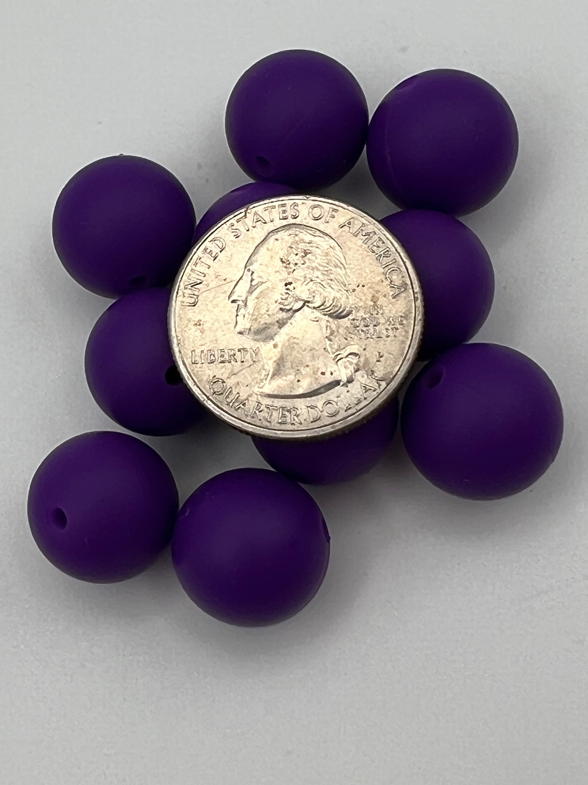 10 15mm Round Silicone Beads Indigo