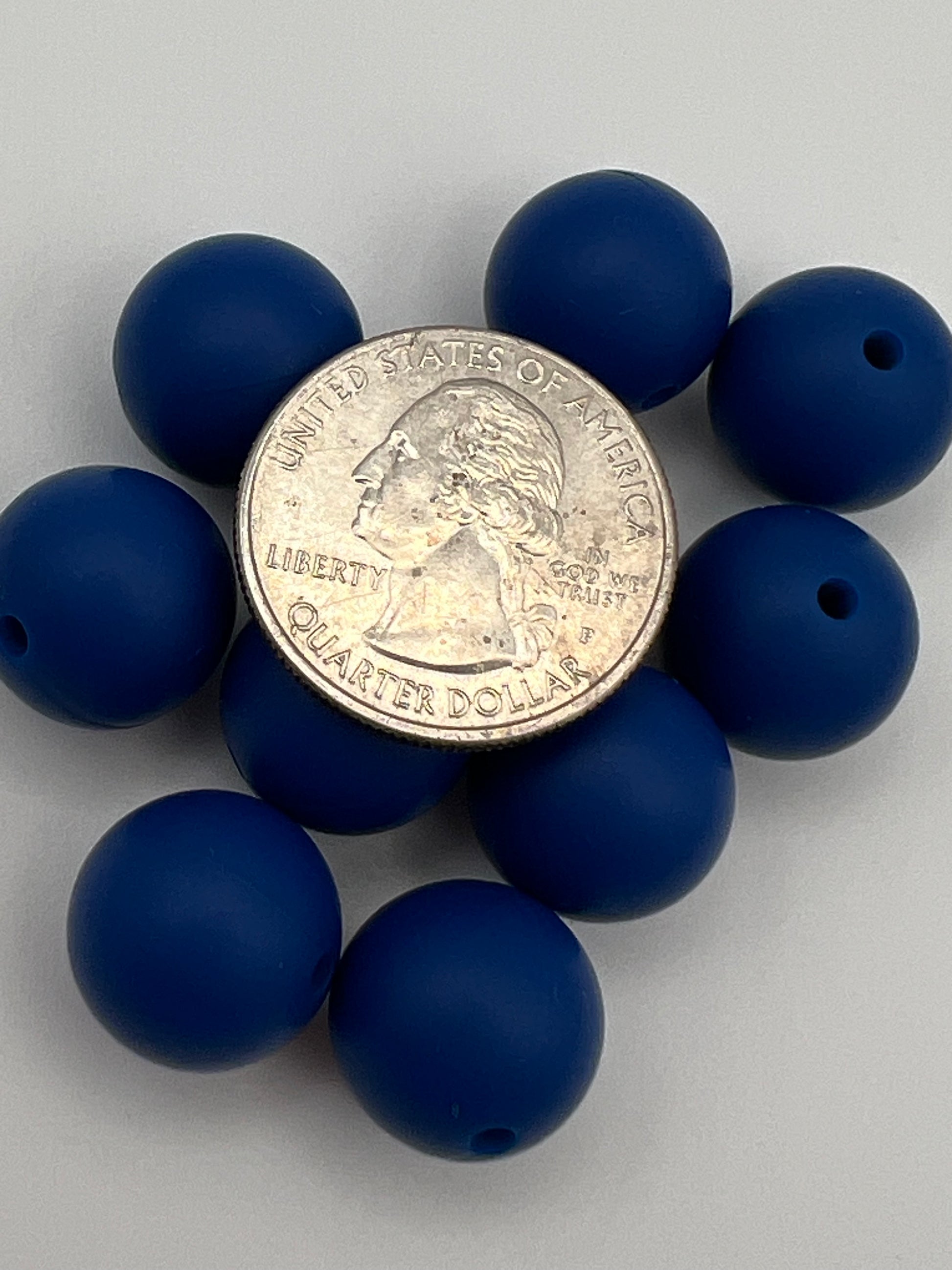 10 15mm Round Silicone Beads Marine Blue