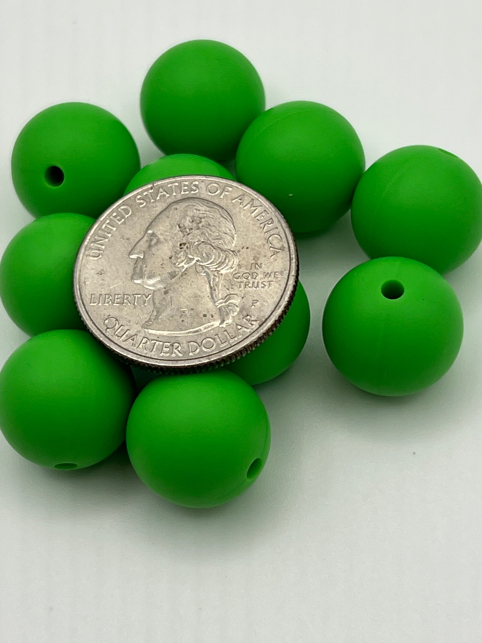 10 15mm Round Silicone Beads Lime Green