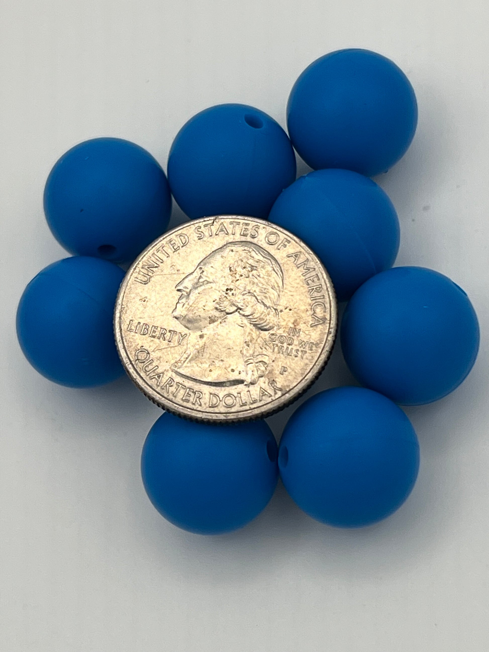 10 15mm Round Silicone Beads Royal Blue
