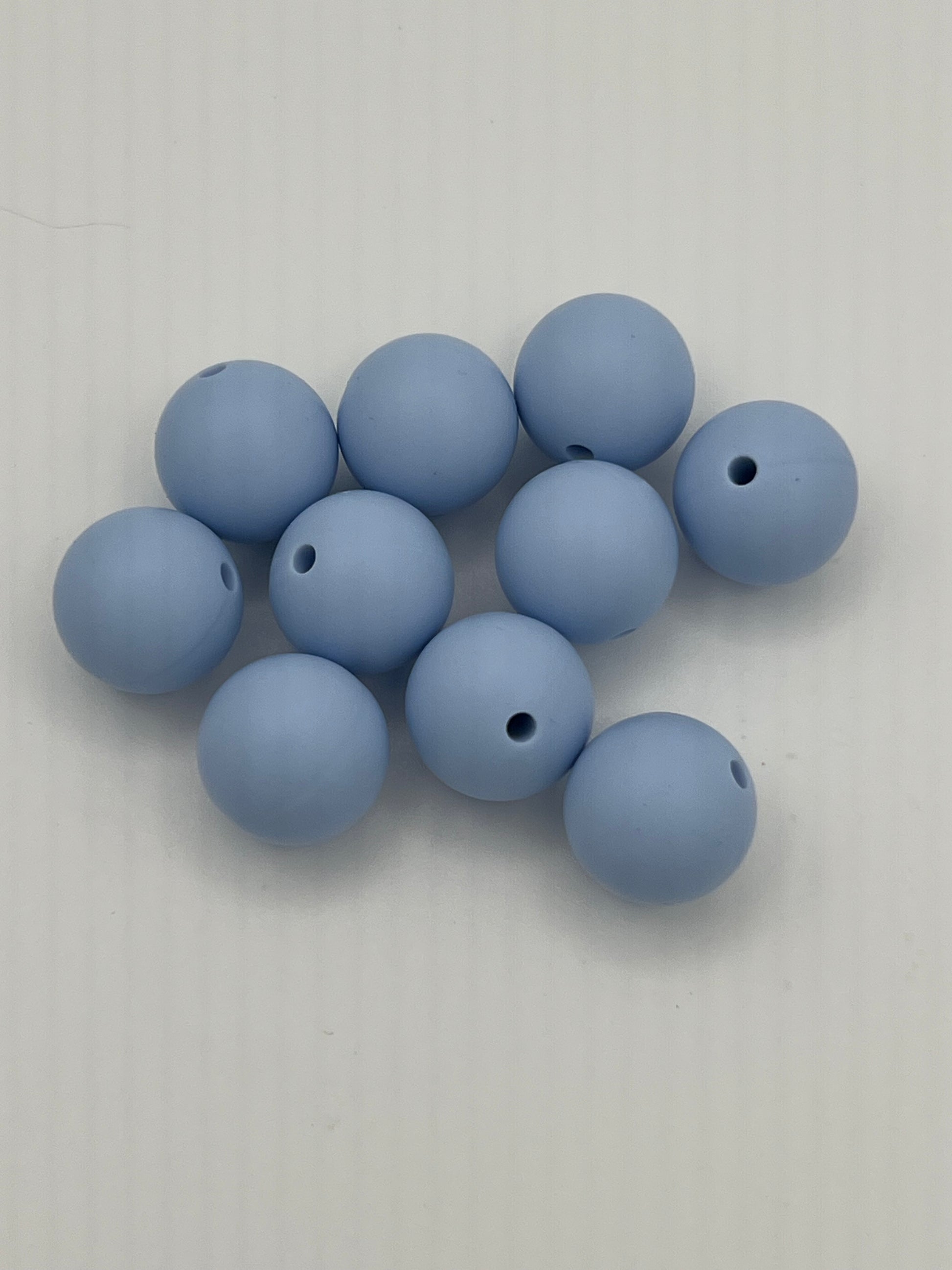 10 15mm Round Silicone Beads Light Sky Blue