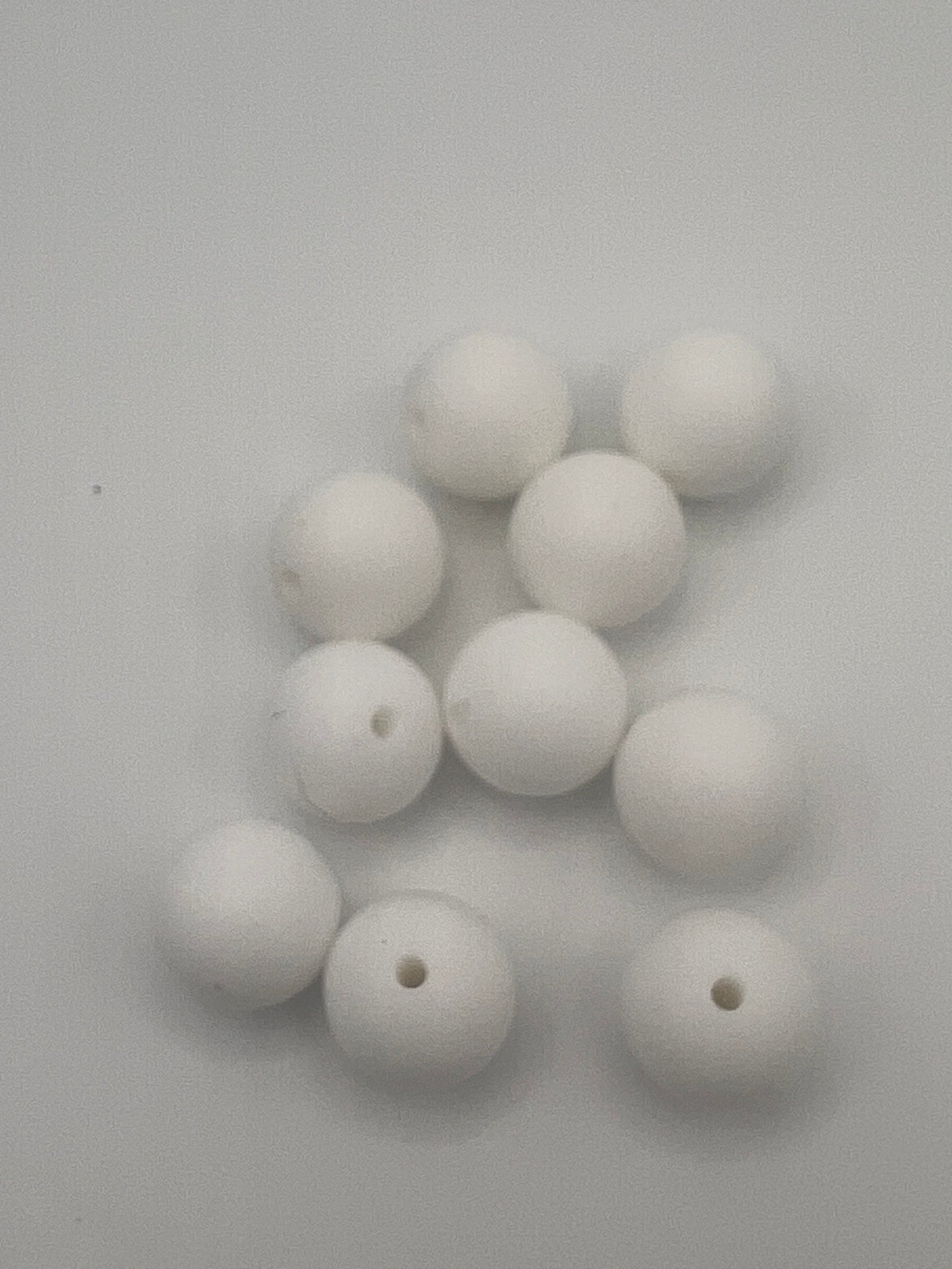 10 15mm Round Silicone Beads White