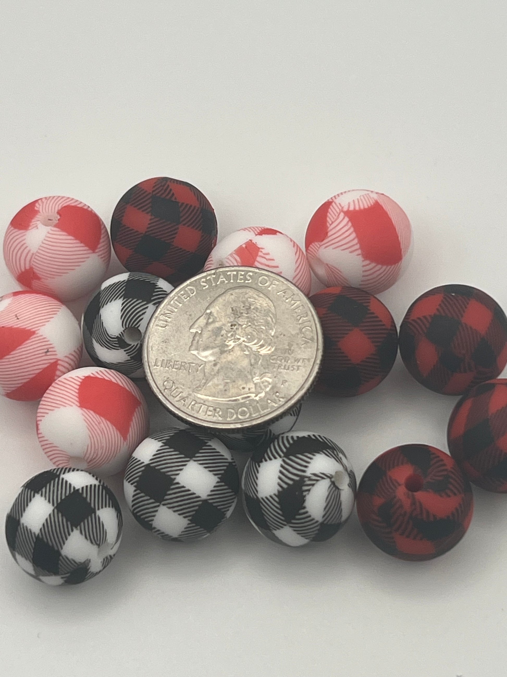 15 15mm Tartan/Plaid Printed Silicone Beads Mixed Colors