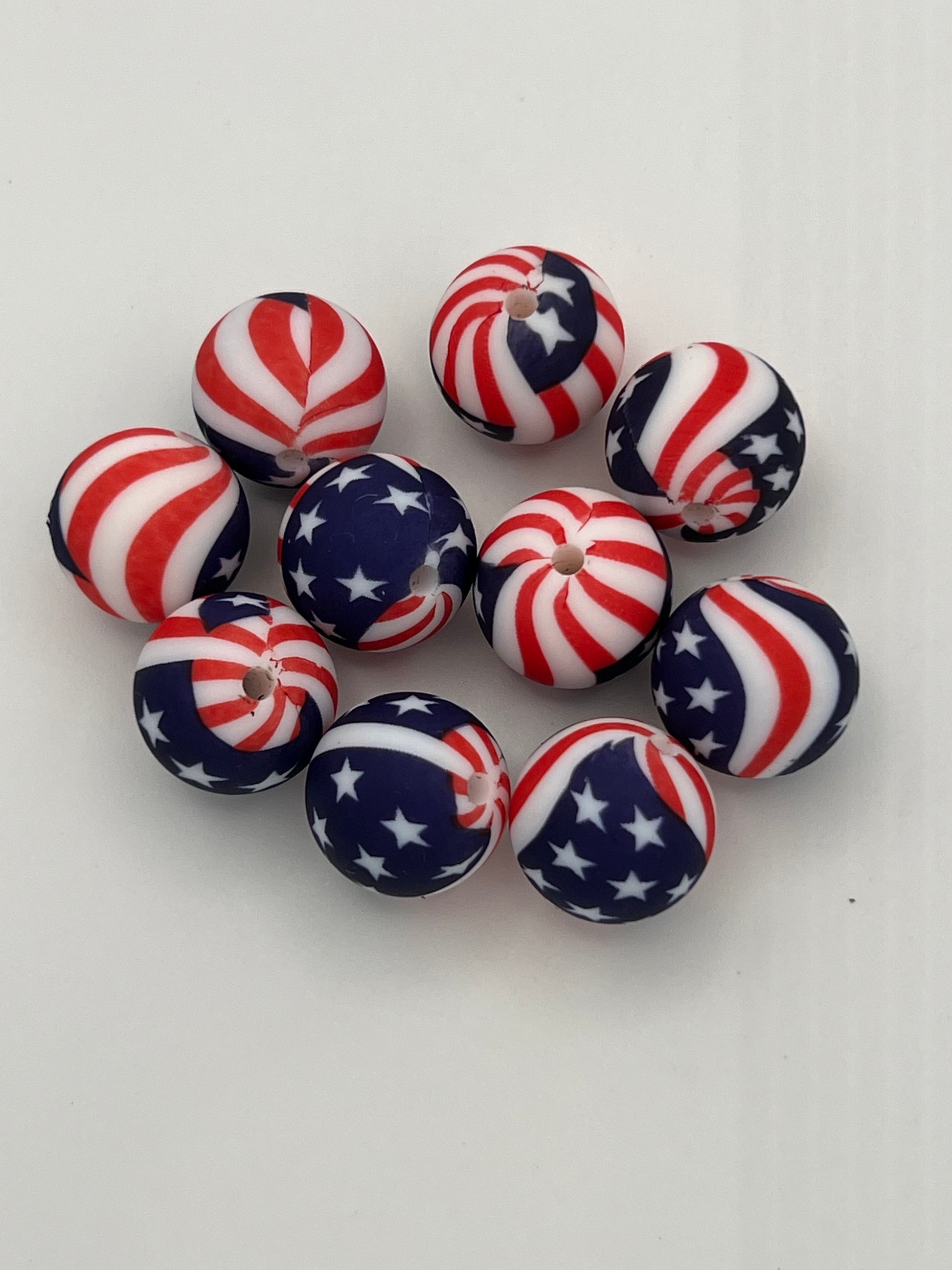 10 15mm Silicone Beads in Americana