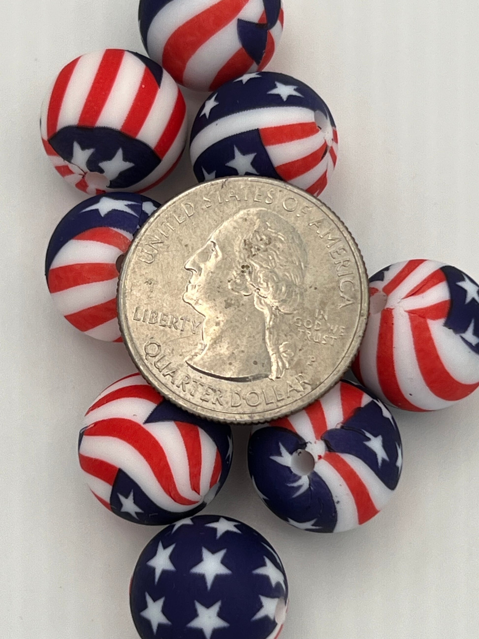10 15mm Silicone Beads in Americana