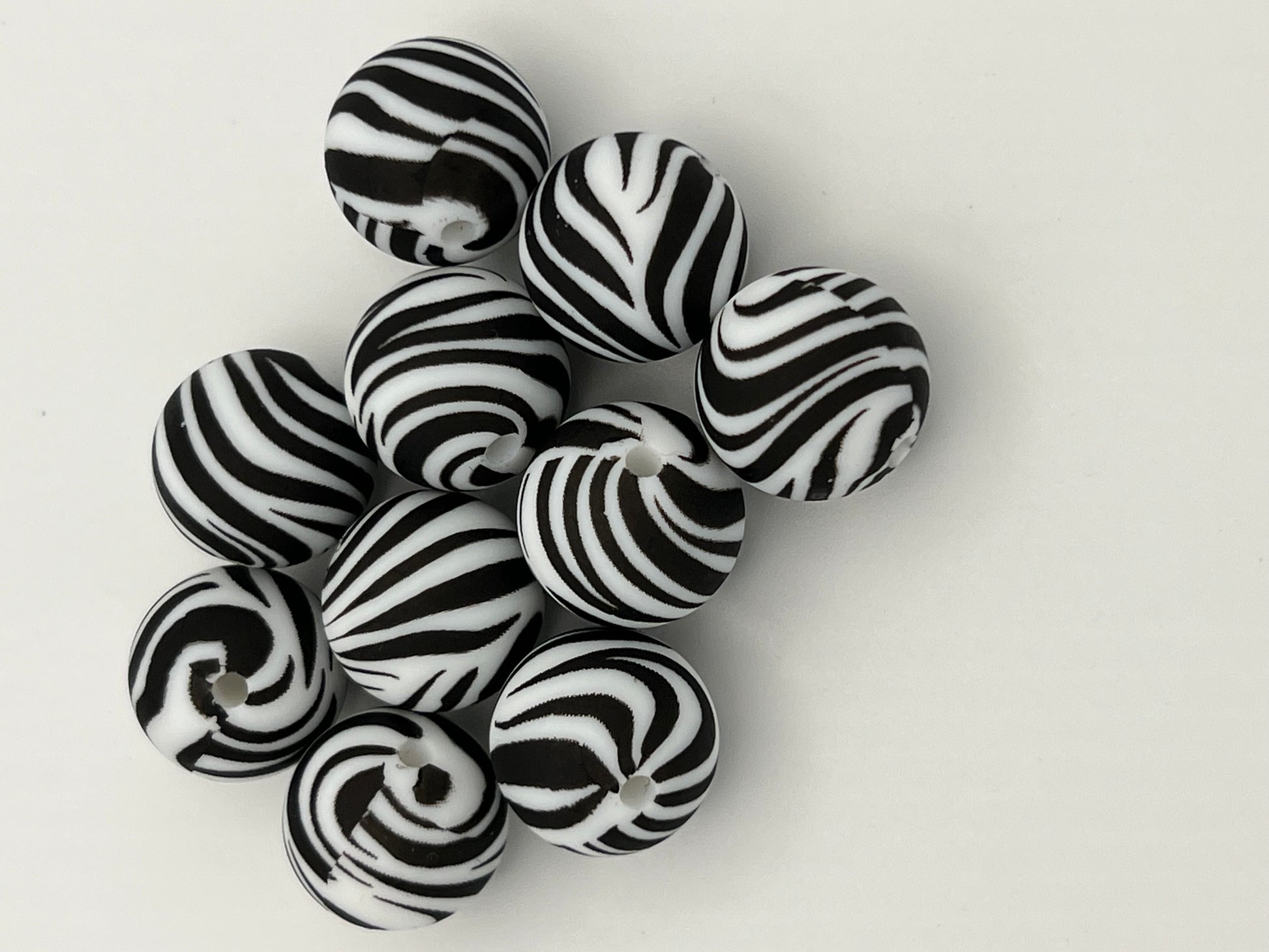 10 15mm Silicone Beads in Zebra