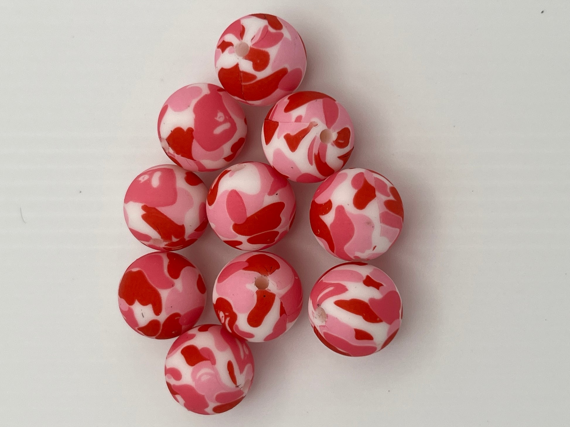 10 15mm Silicone Beads in Pink Camo