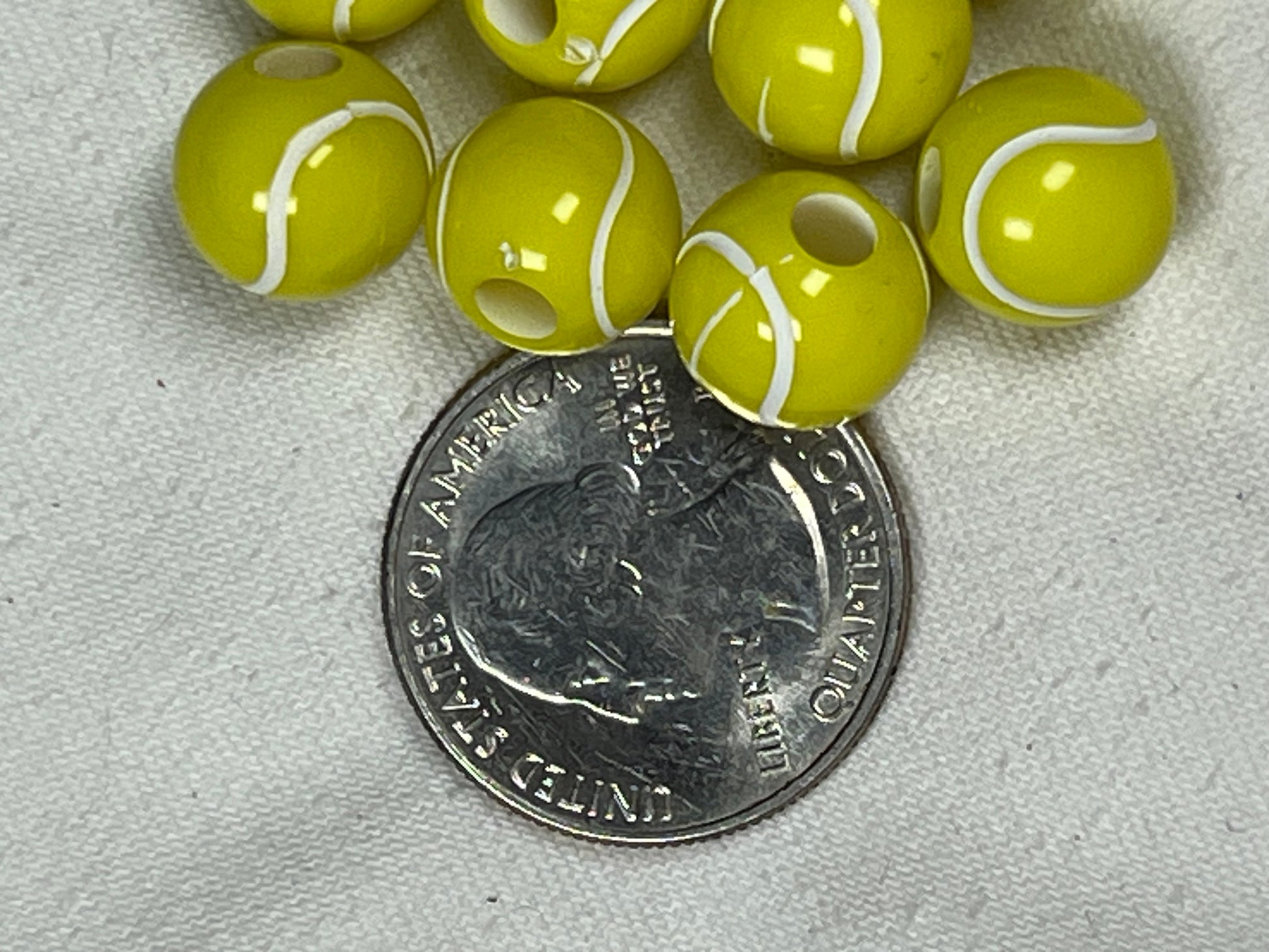 10 Acrylic Tennis Ball Beads