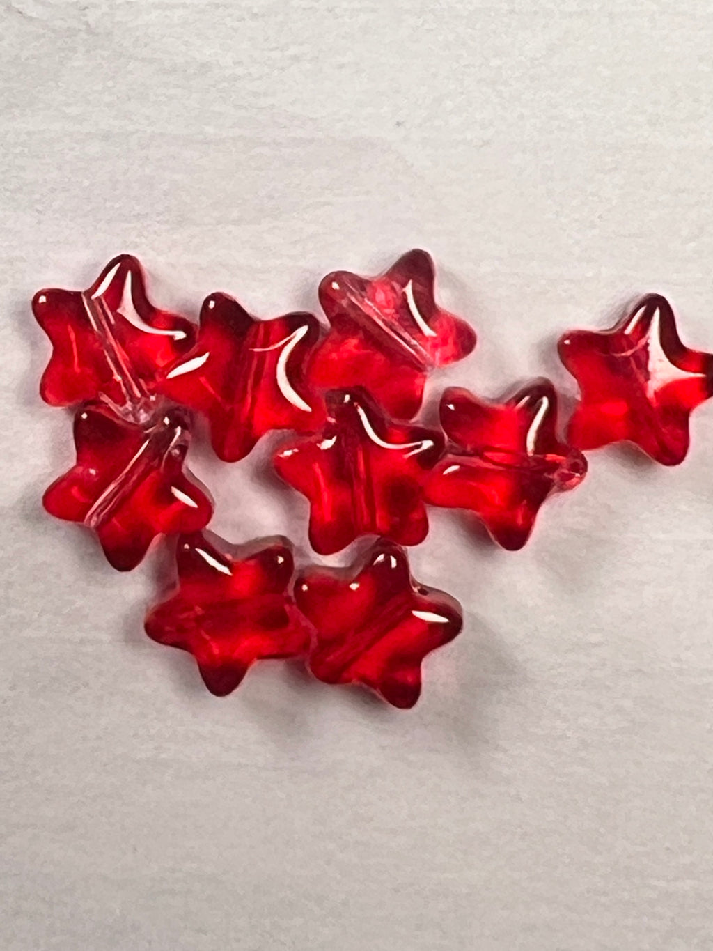 10 8mm Glass Star Beads Red