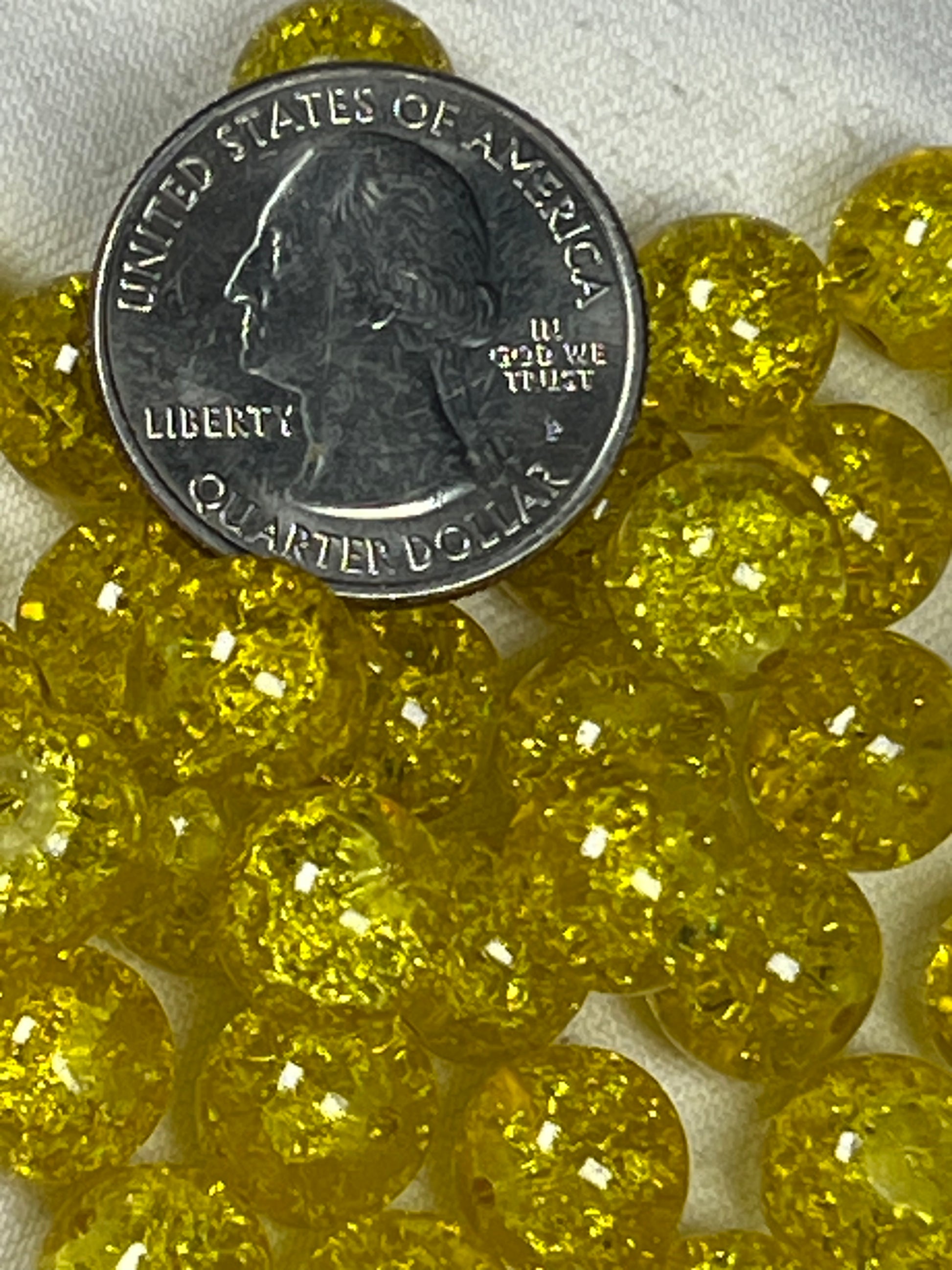 35 10mm Crackle Glass Beads Yellow