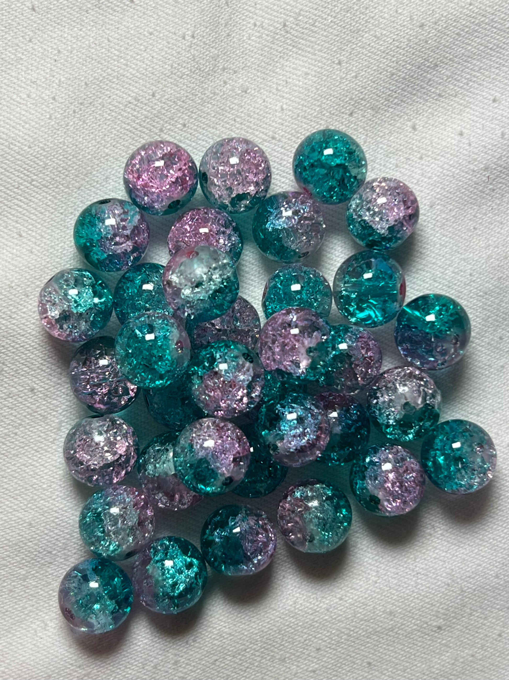 35 10mm Two-Tone Crackle Glass Beads Cotton Candy