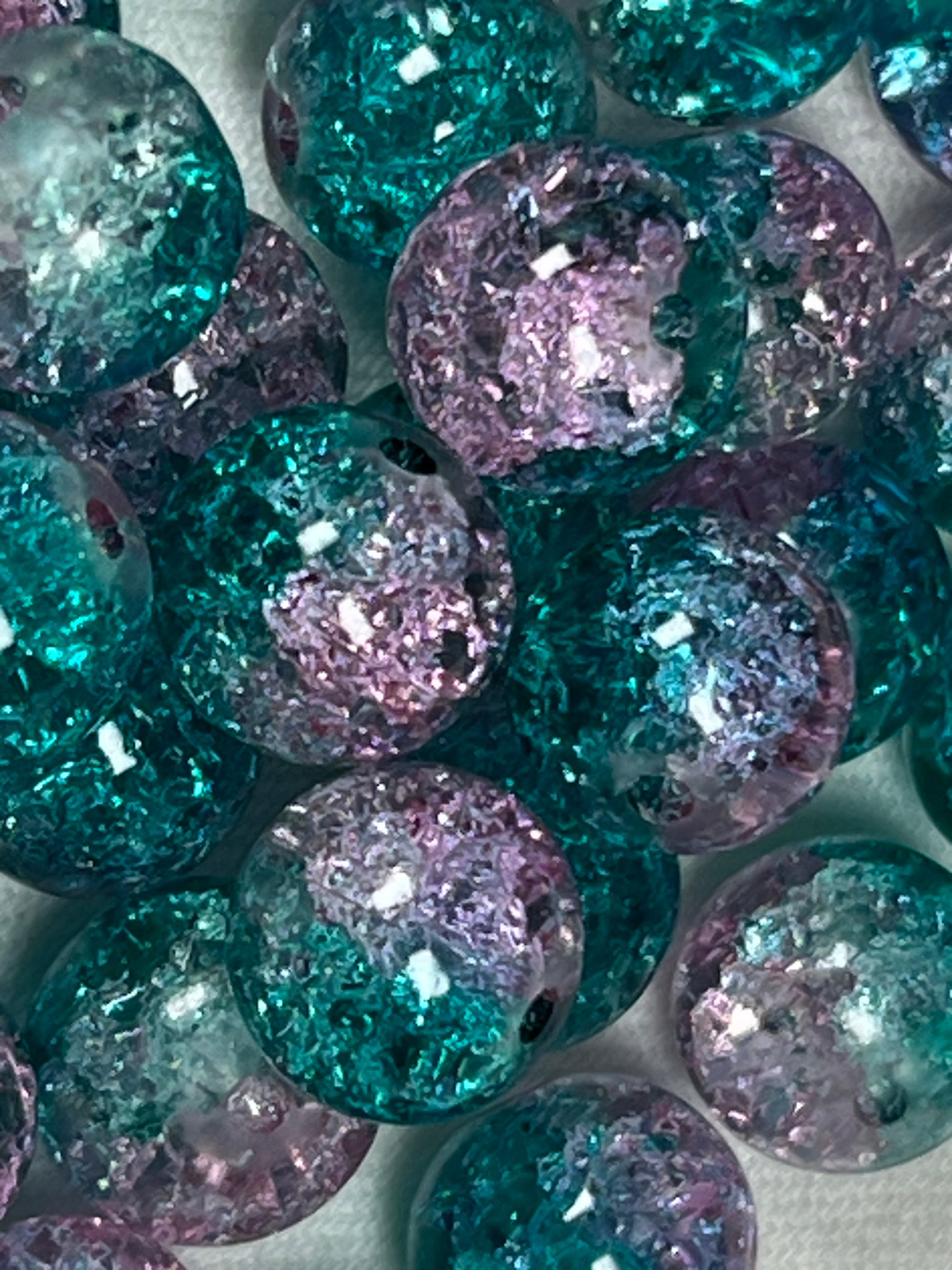 35 10mm Two-Tone Crackle Glass Beads Cotton Candy
