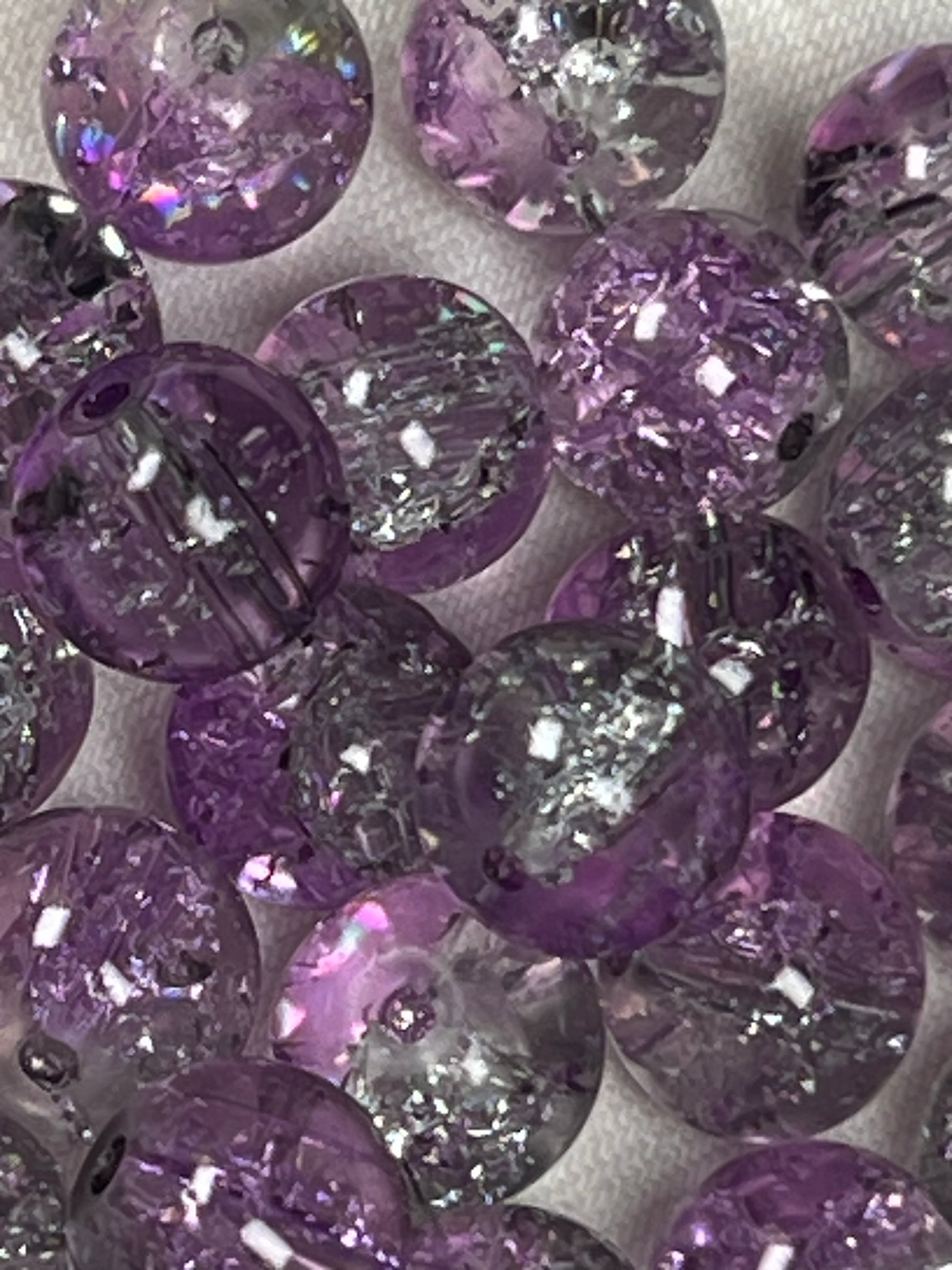 35 10mm Two-Tone Crackle Glass Beads Dusty Plum