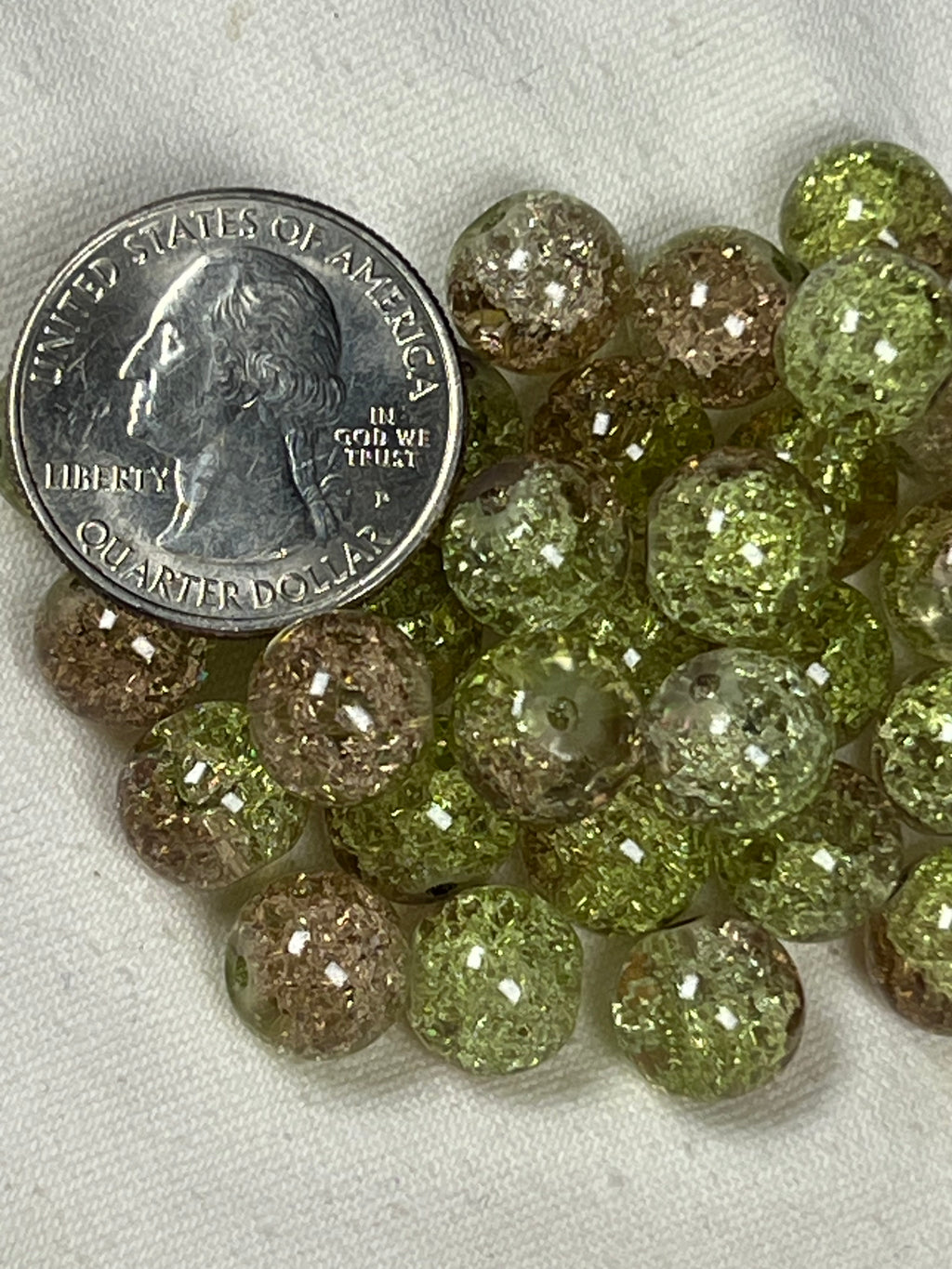 35 10mm Two-Tone Crackle Glass Beads Forest