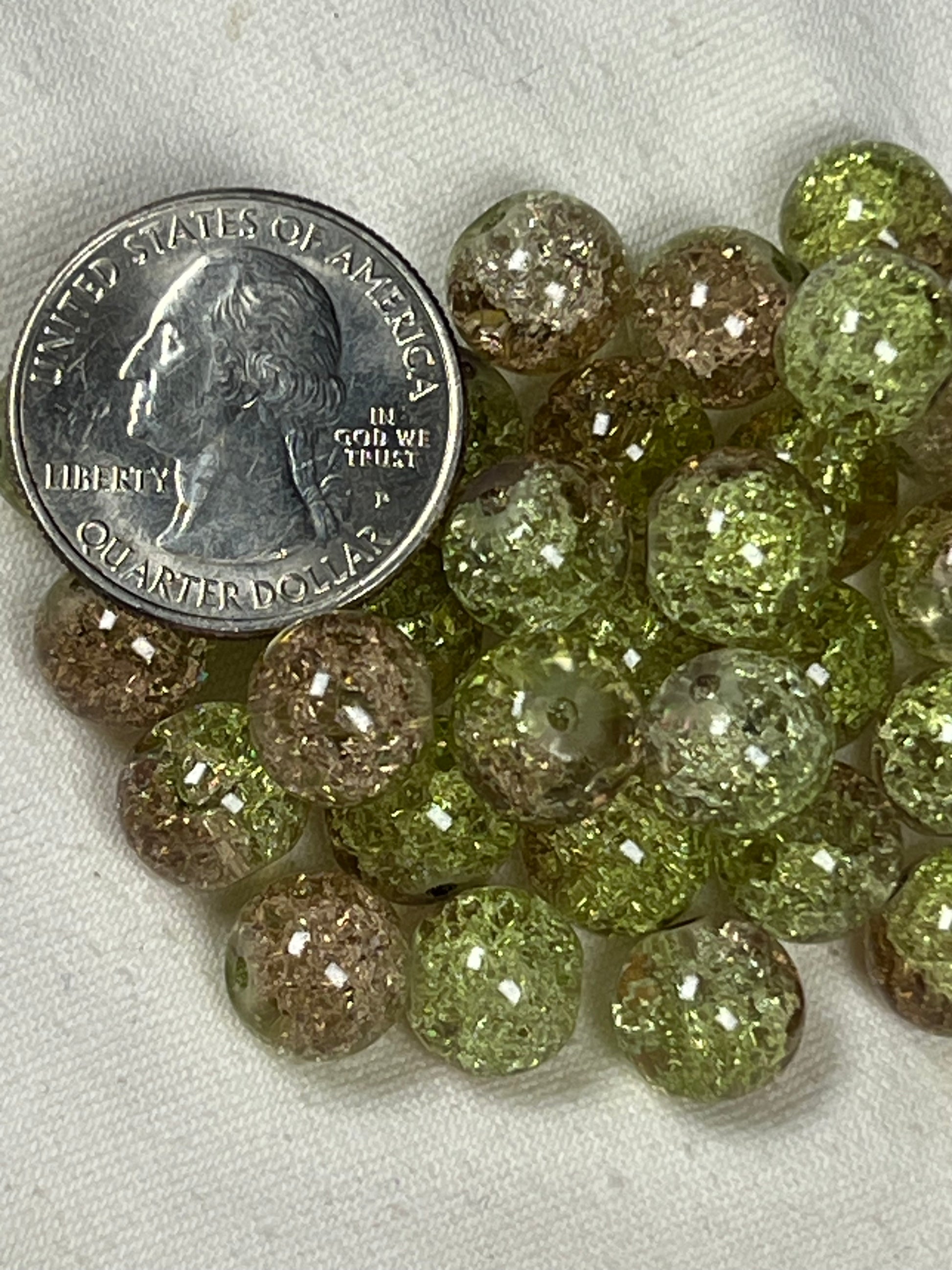 35 10mm Two-Tone Crackle Glass Beads Forest