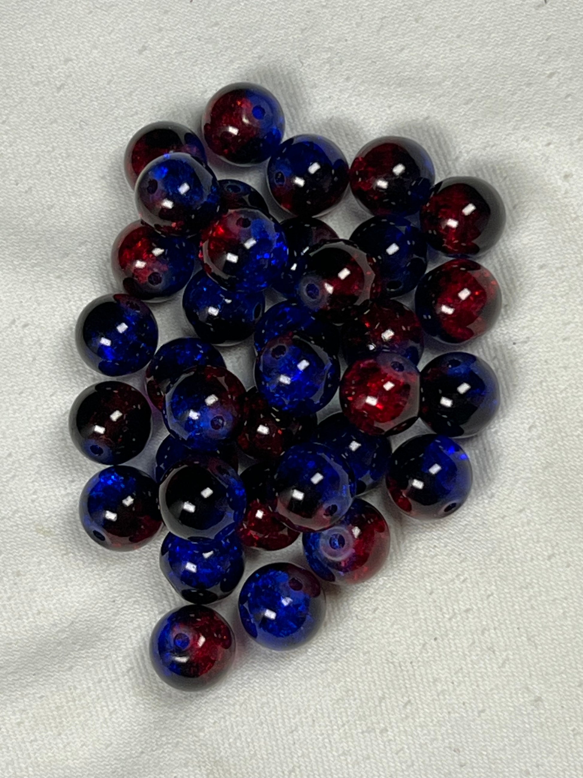 35 10 Two-Tone Crackle Glass Beads Americana