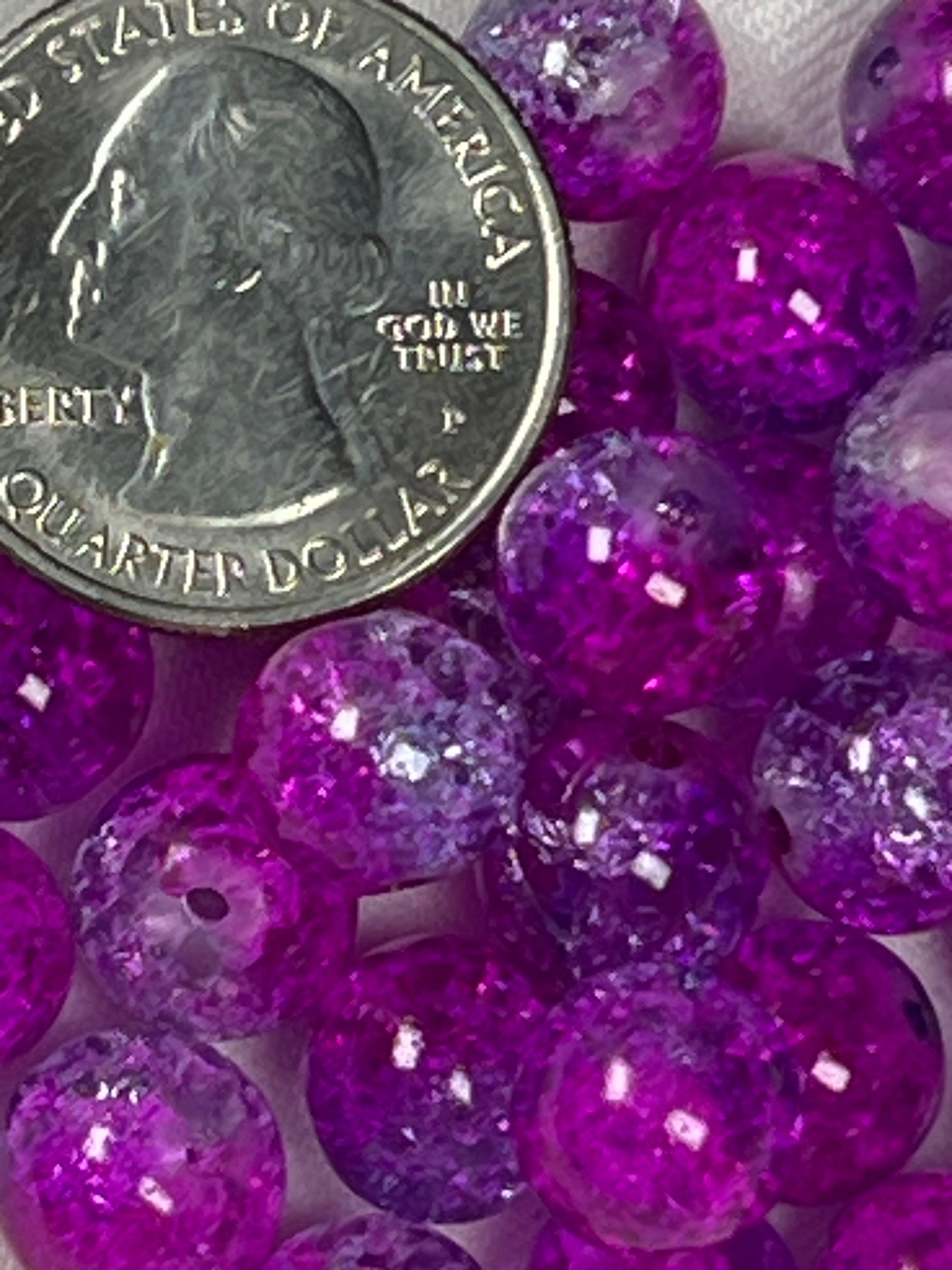 35 10mm Two-Tone Crackle Glass Beads Retro