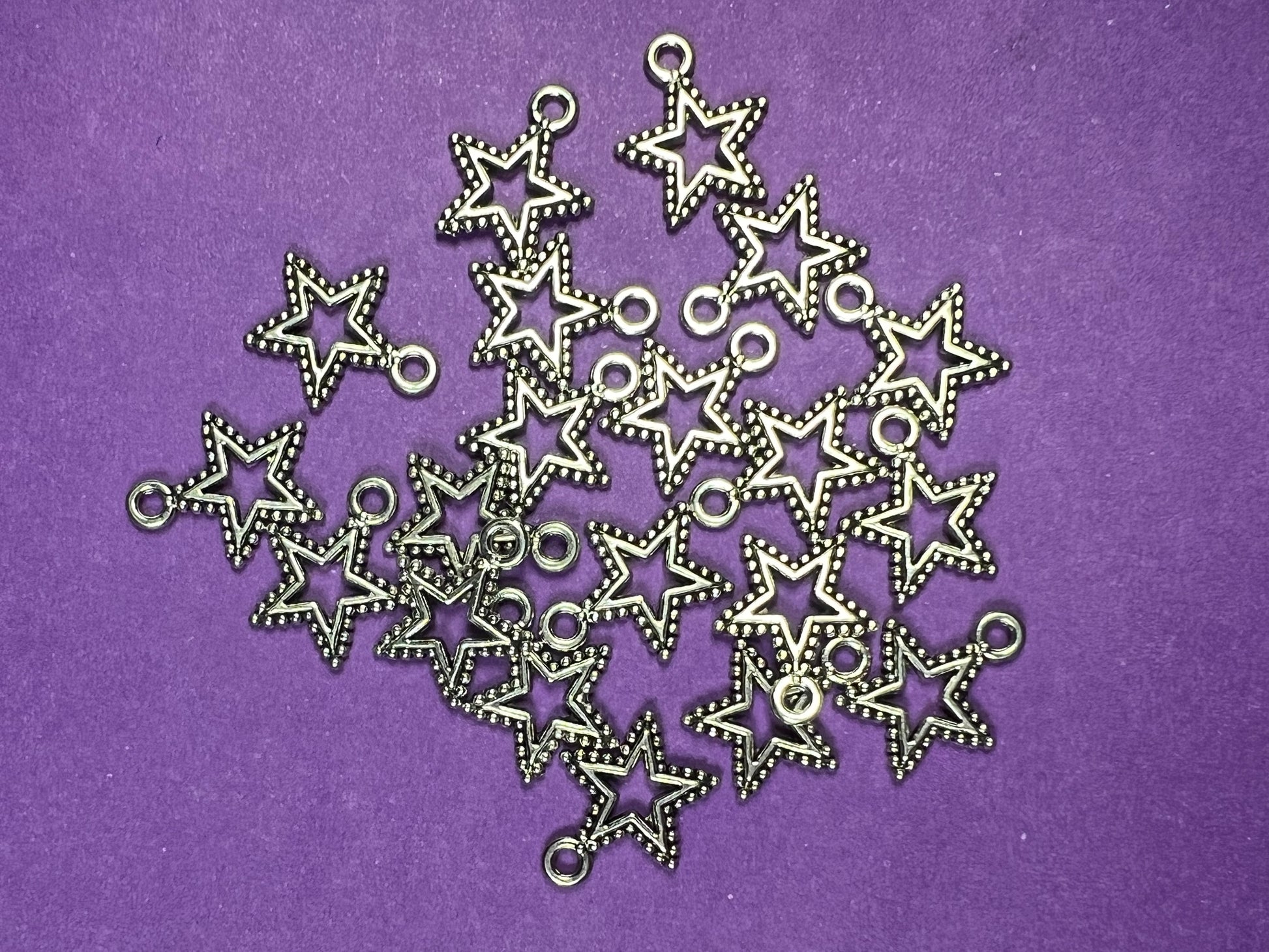 20 Tibetan Style Star Charms/Pendants