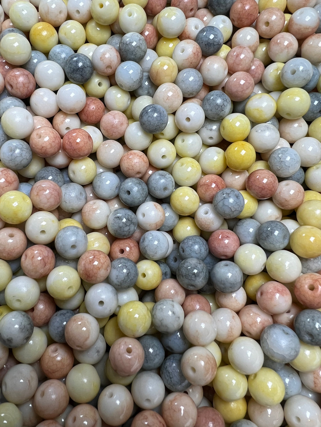 35 10mm Opaque Crackle Glass Beads Champagne Yellow