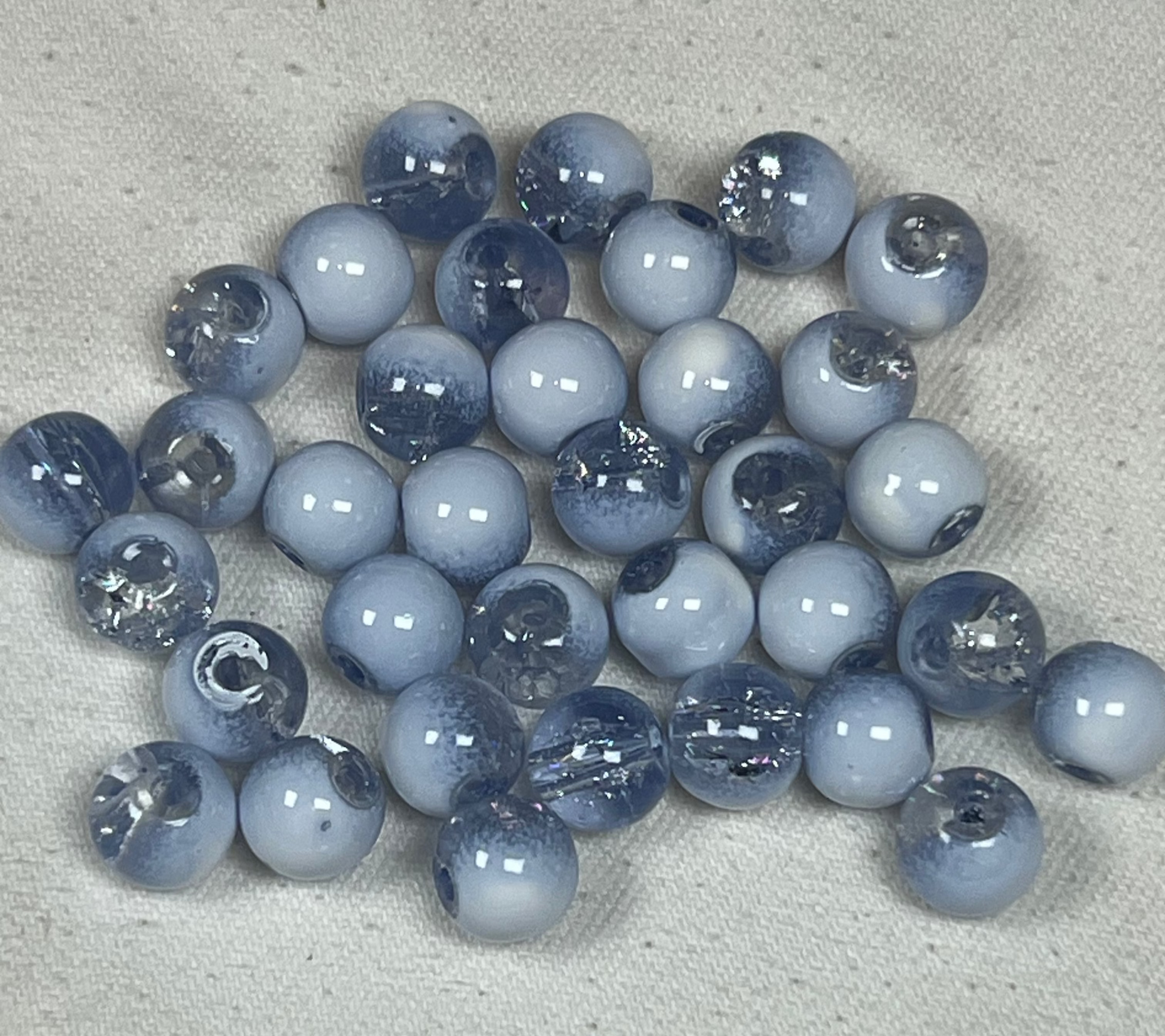 50 8mm Two-Tone Crackle Glass Beads Cyan & White