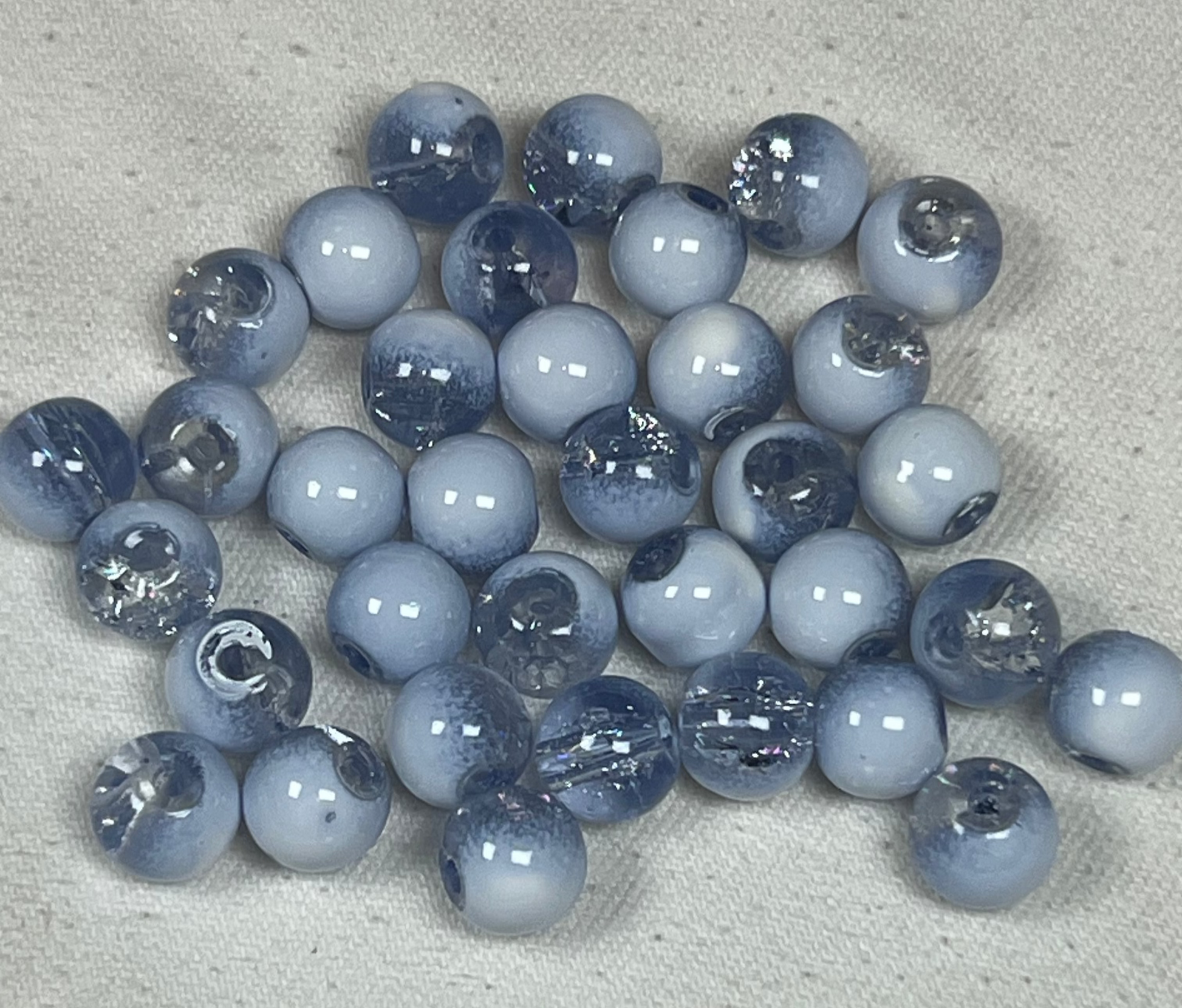 50 8mm Two-Tone Crackle Glass Beads Steel Blue & White