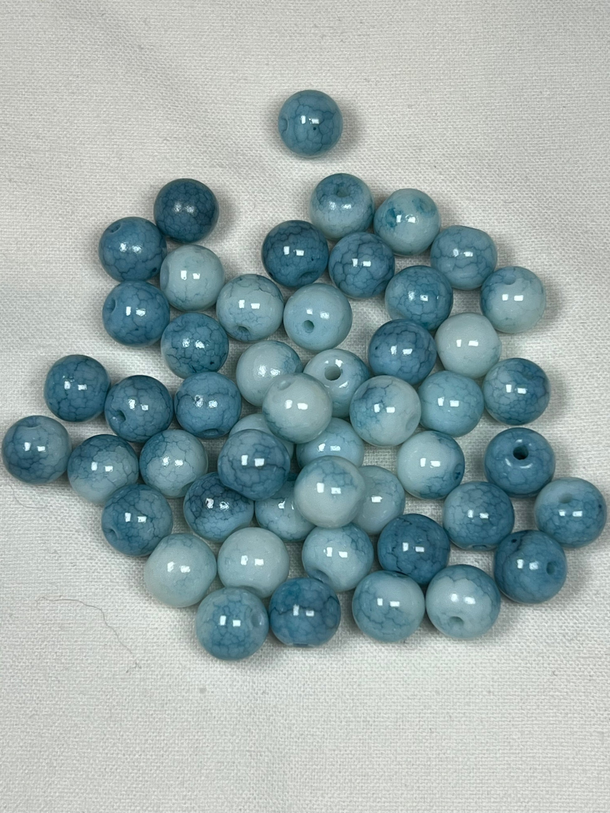 50 8mm Opaque Crackle Glass Beads Pale Turquoise