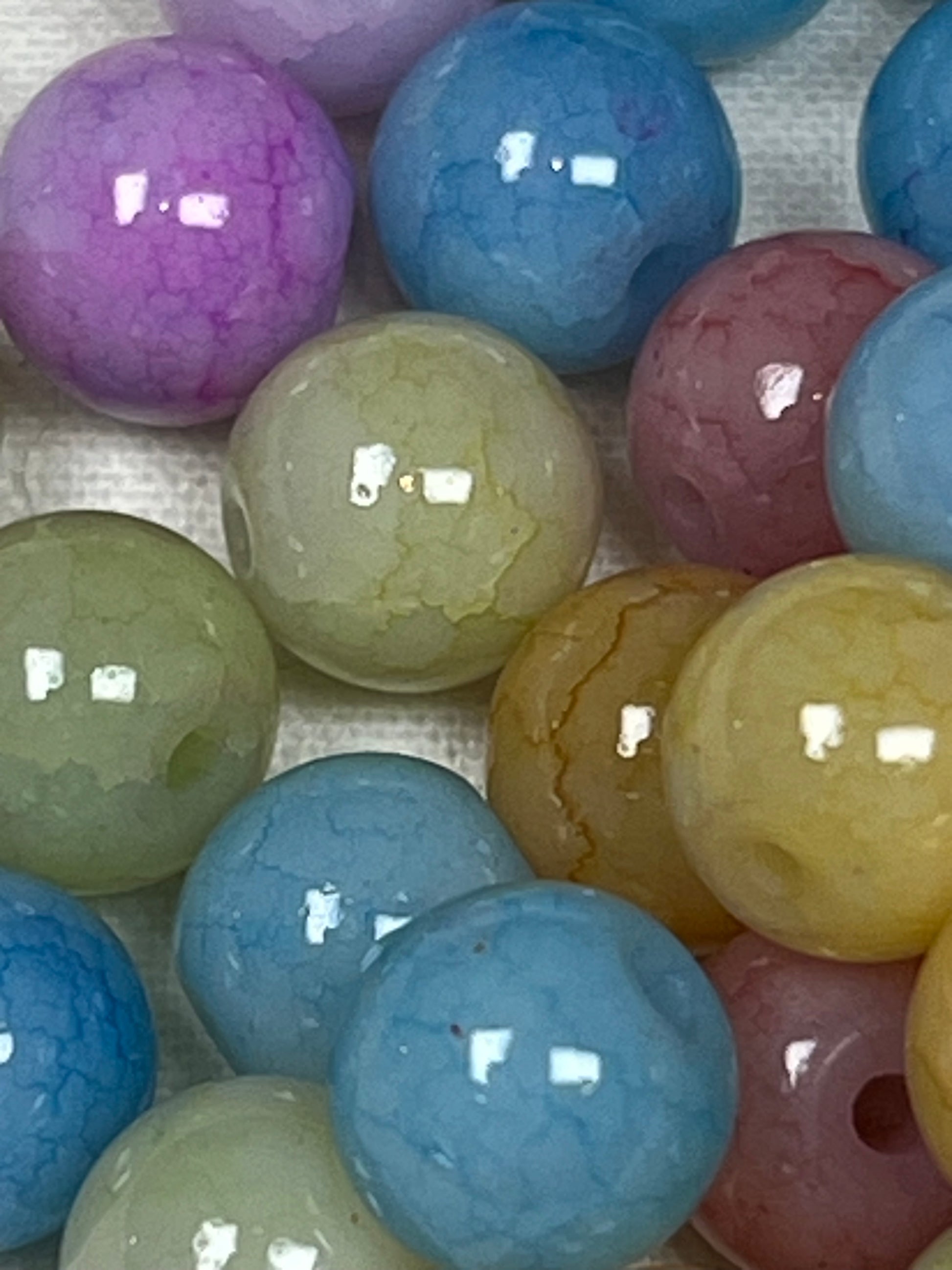 50 8mm Opaque Crackle Glass Beads Colorful