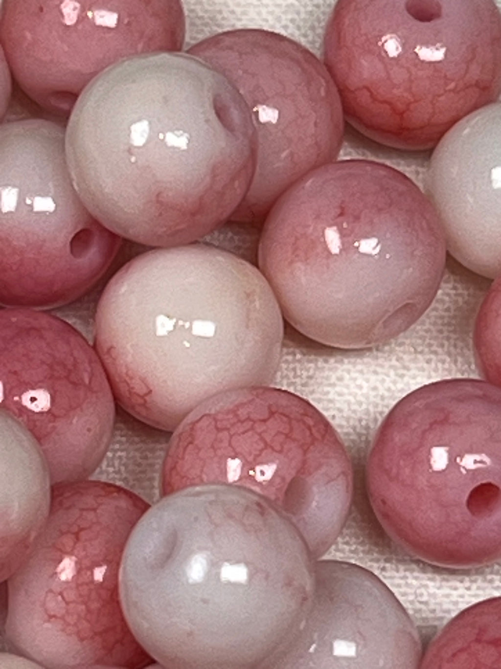 50 8mm Opaque Crackle Glass Beads Flamingo