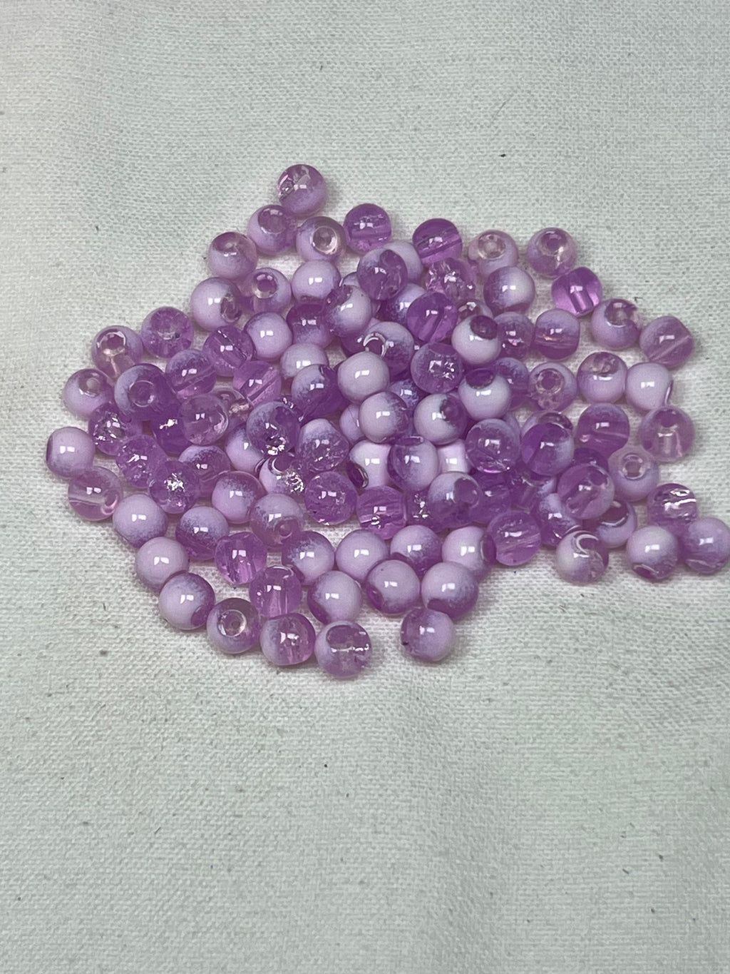 300 4.5mm crackle glass beads in medium purple and white.