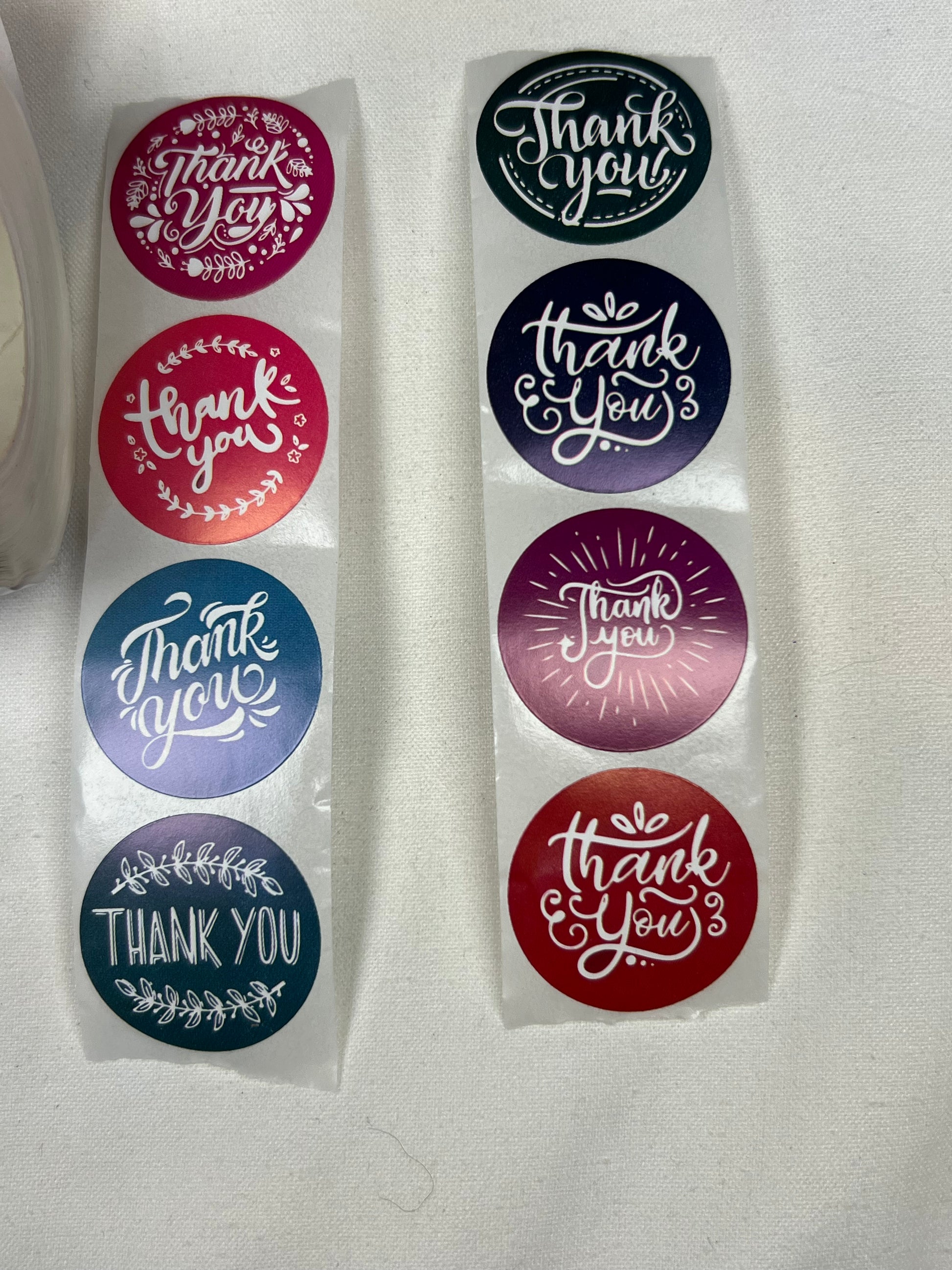 1" Thank You Stickers 8 Different Patterns 500/Roll