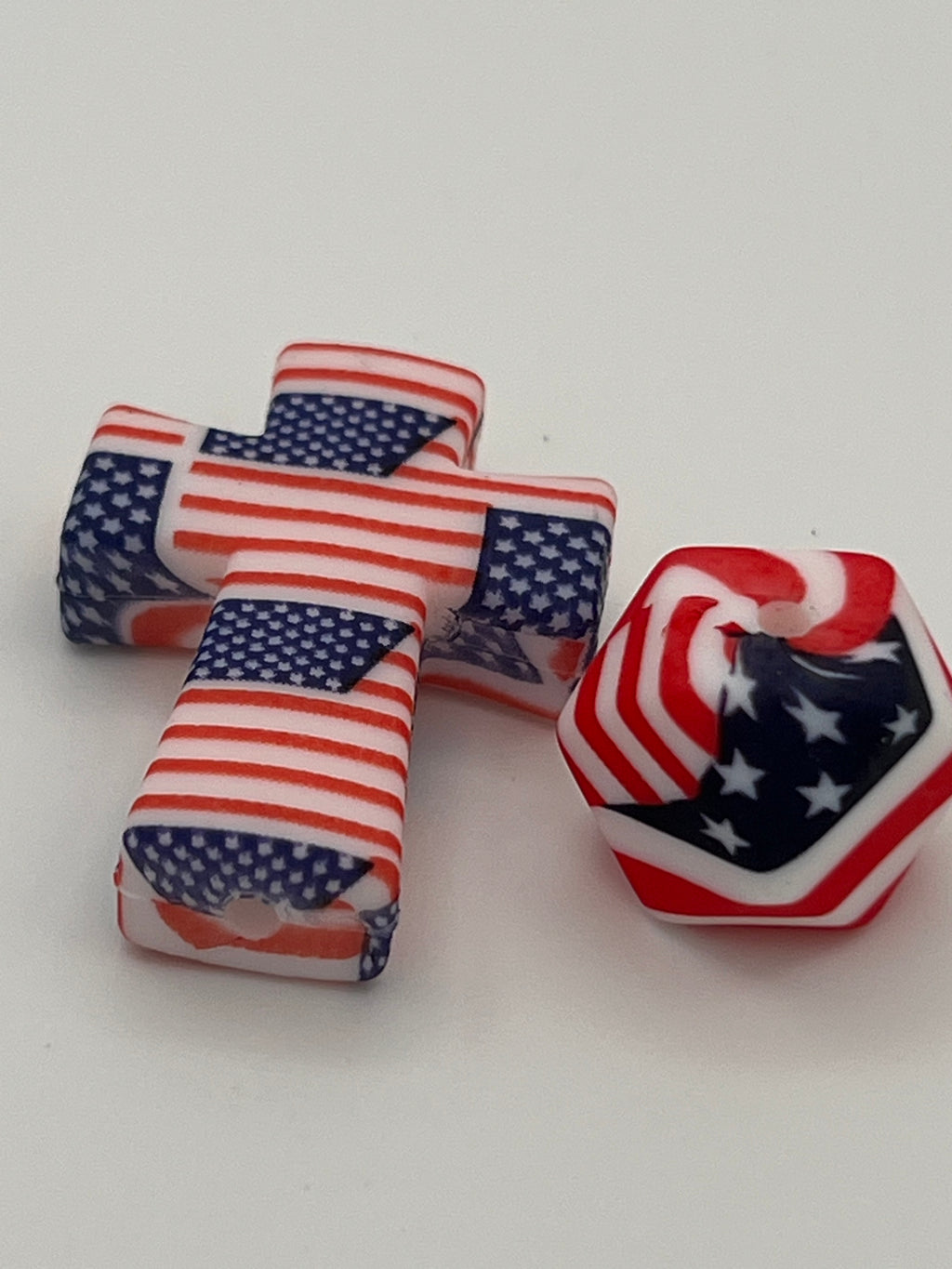 Silicone cross and hex bead set with Americana flag design.