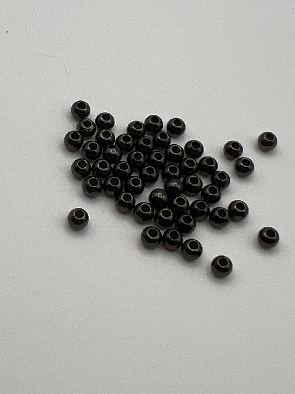 100 4mm Brass Spacer Beads Gunmetal