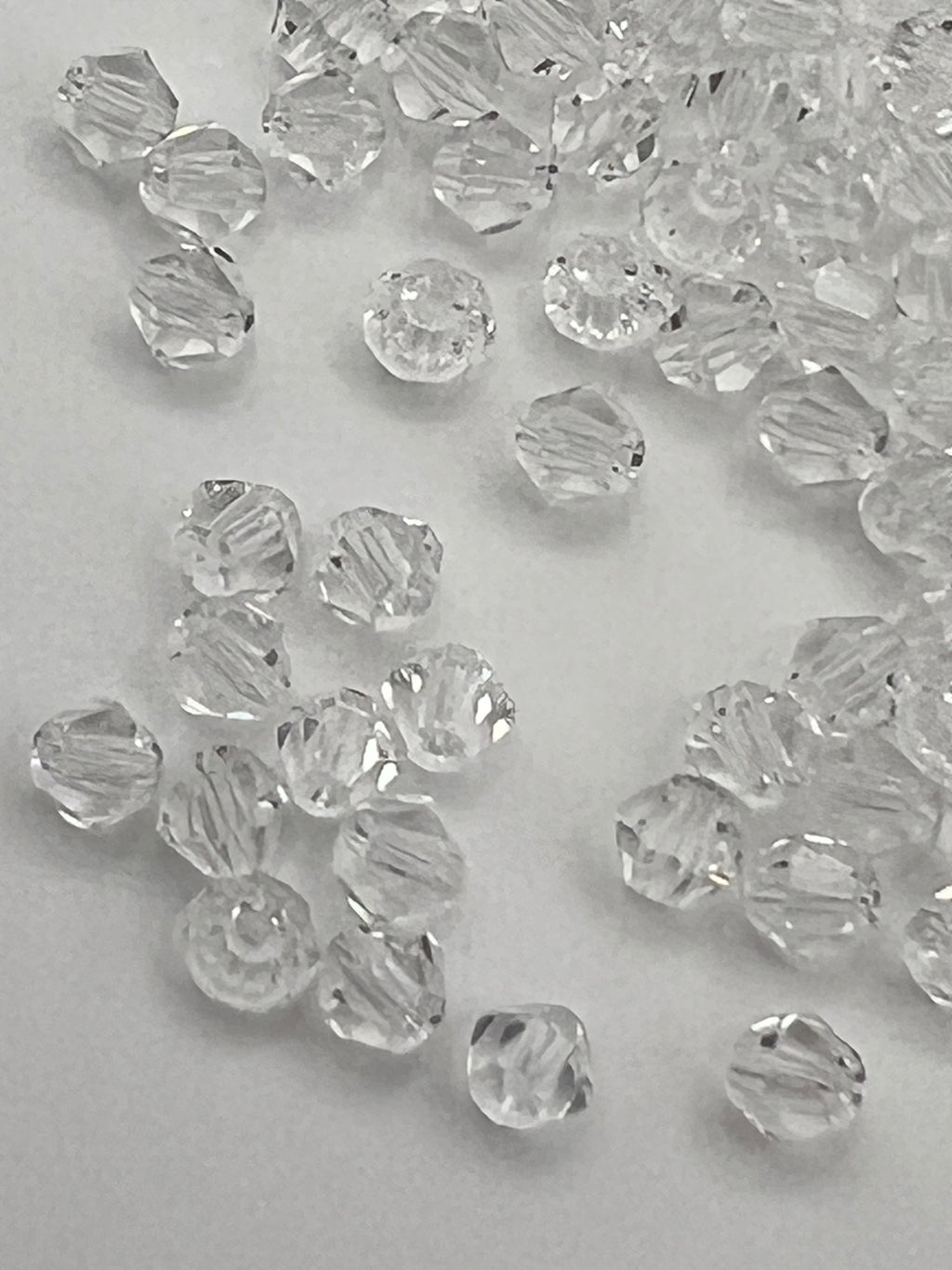 100 4mm Glass Faceted Bicone Beads Clear