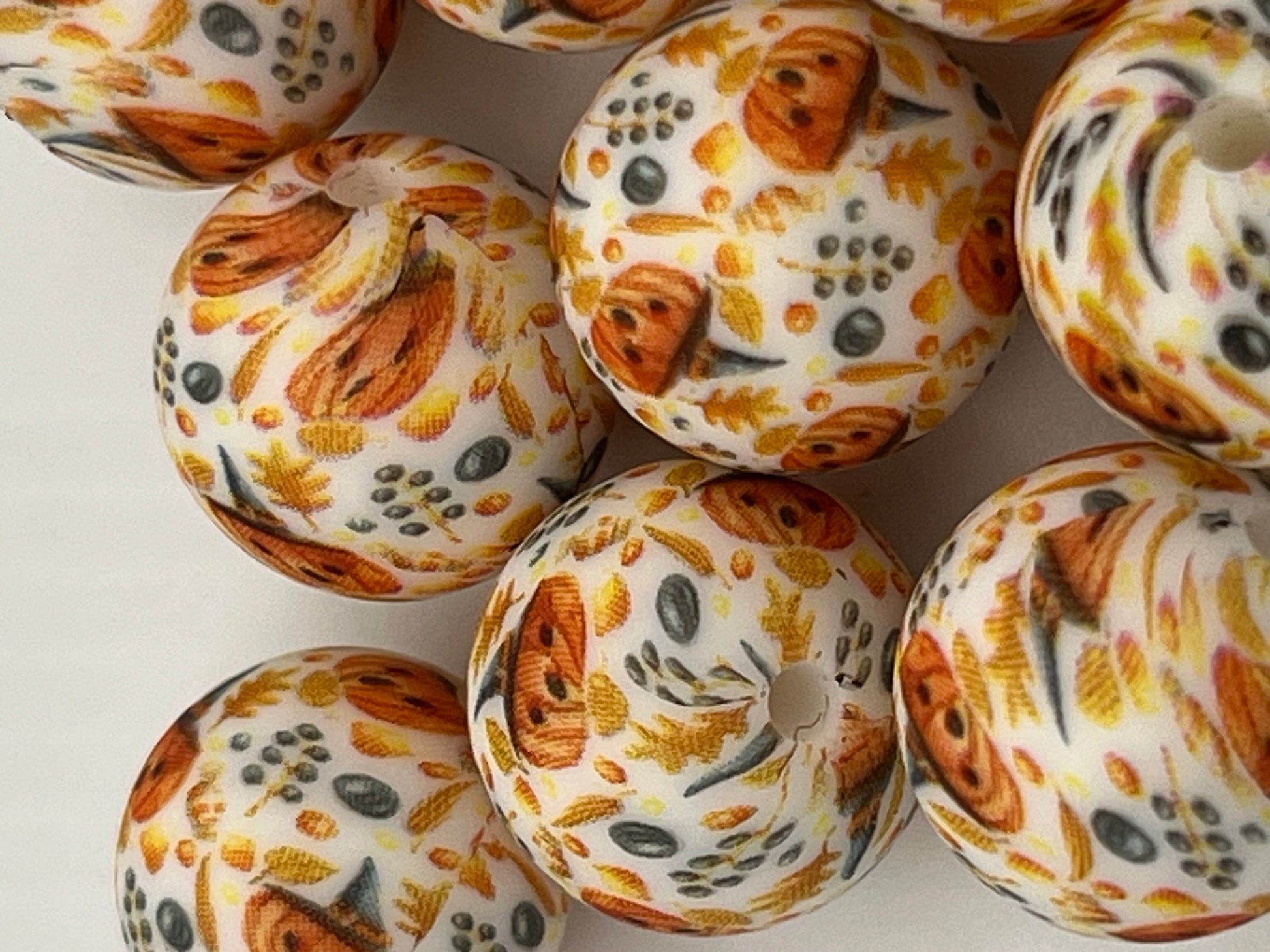 10 15mm Halloween Silicone Beads Pumpkin