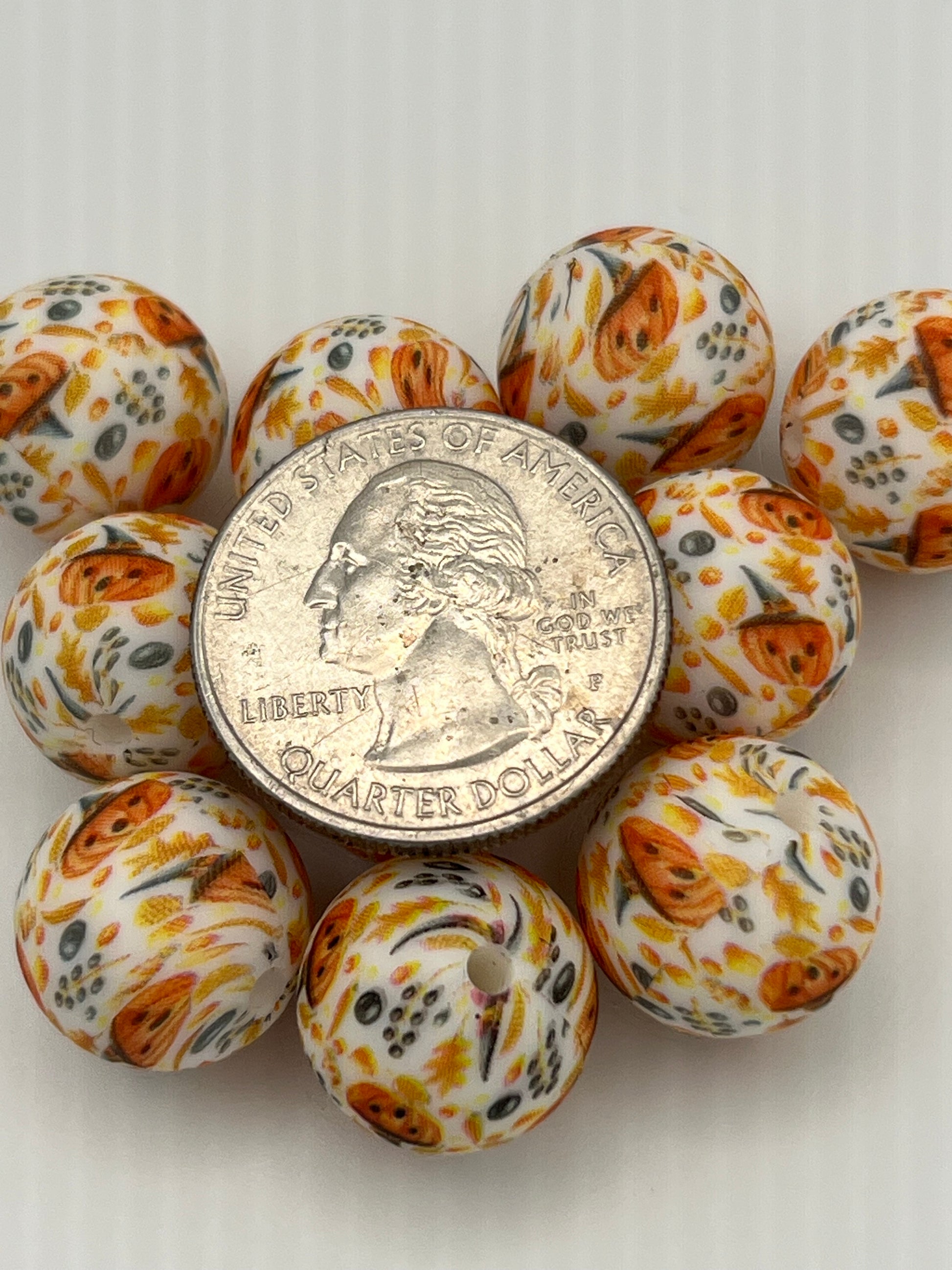 10 15mm Halloween Silicone Beads Pumpkin