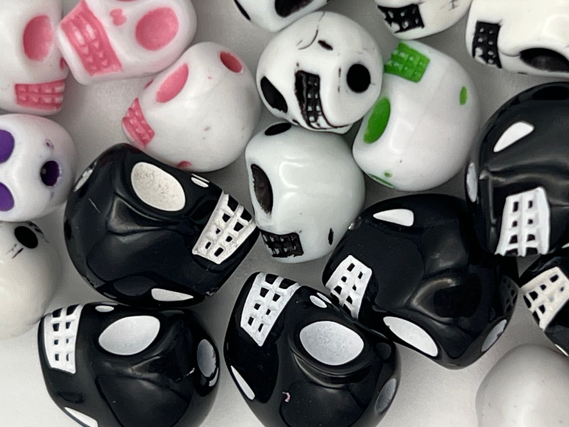 26 Acrylic Skull Beads Mixed Colors