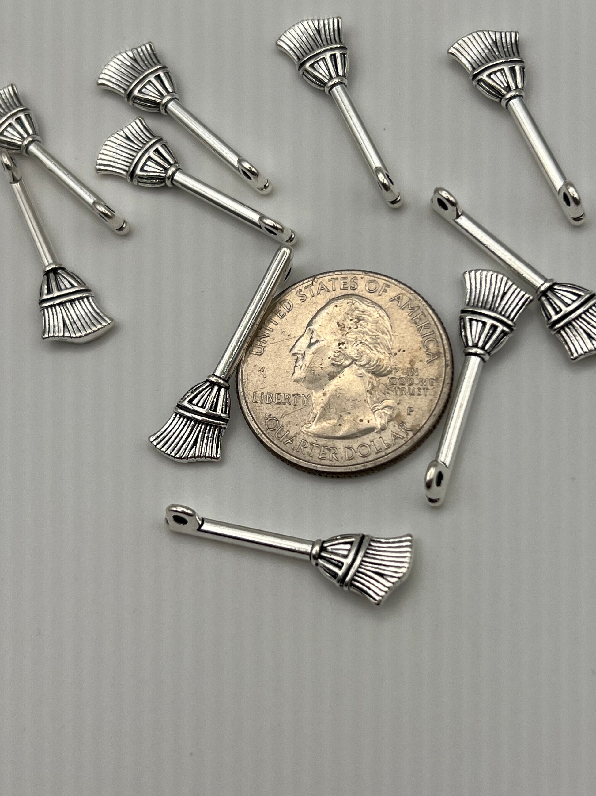 10 Tibetan Style Halloween Witch Hat Pendants
