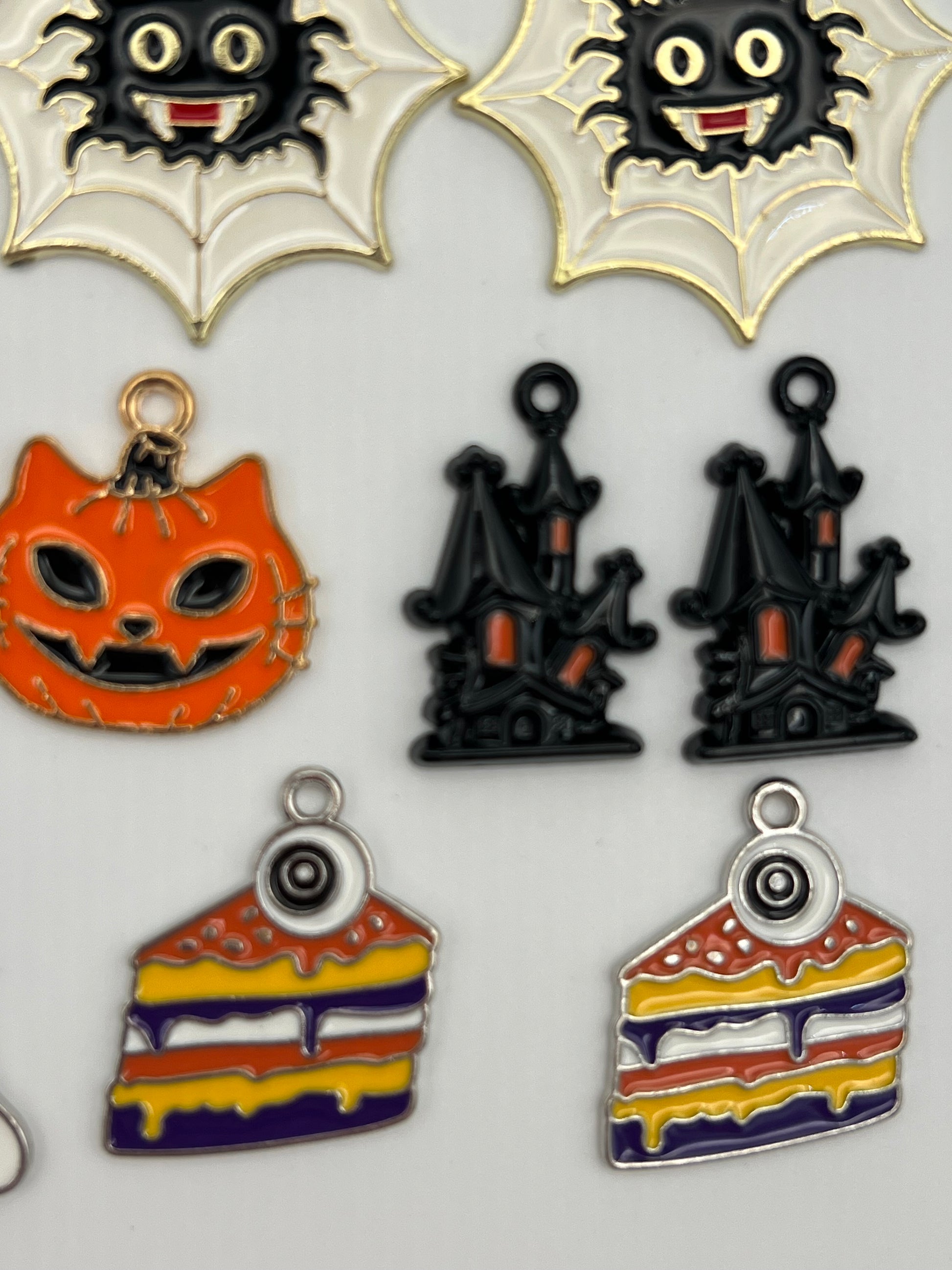 12 Enamel Halloween Pendants in Light Golden 6 Different Designs