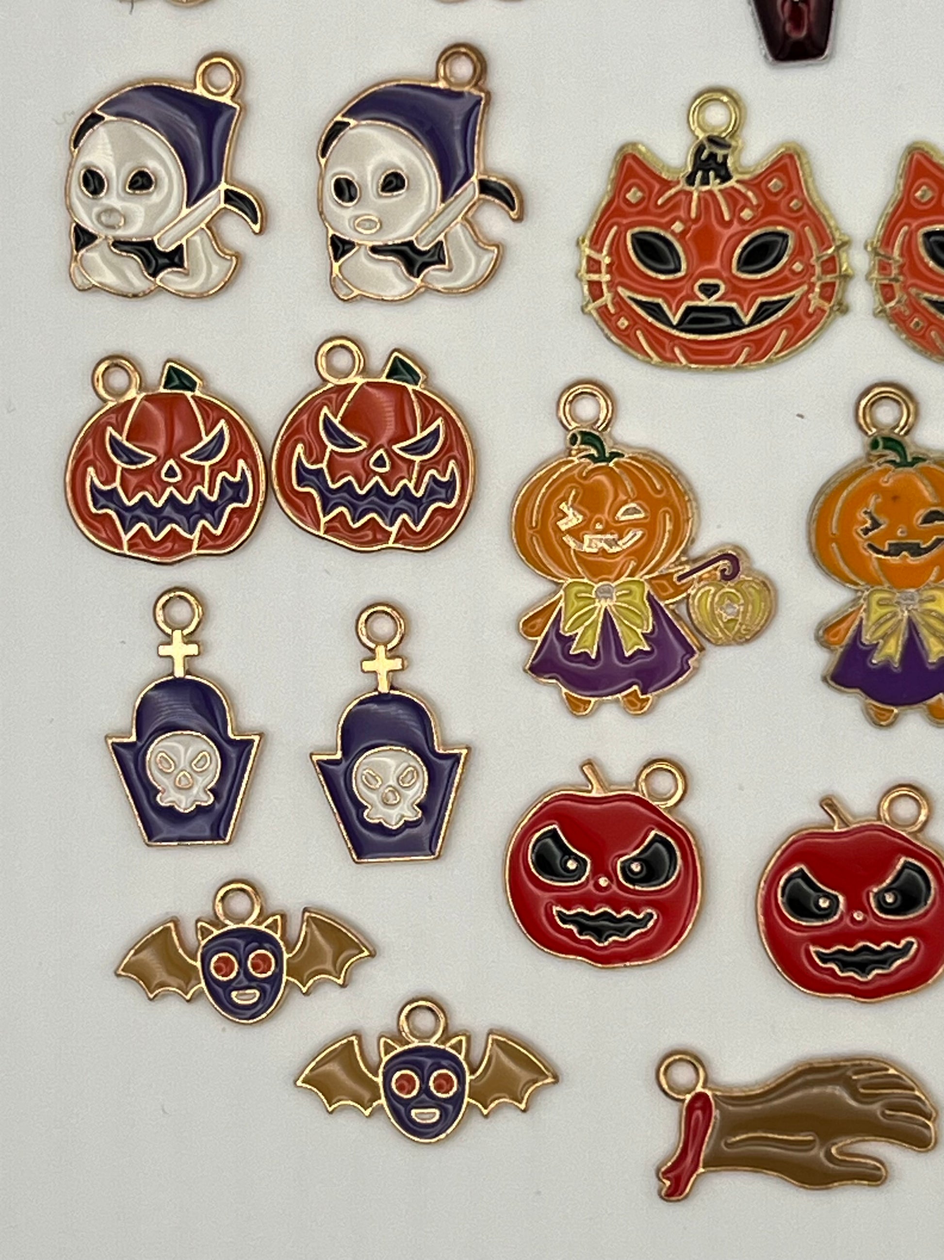 30 Enamel Halloween Pendants/Charms in Light Golden 15 Different Designs