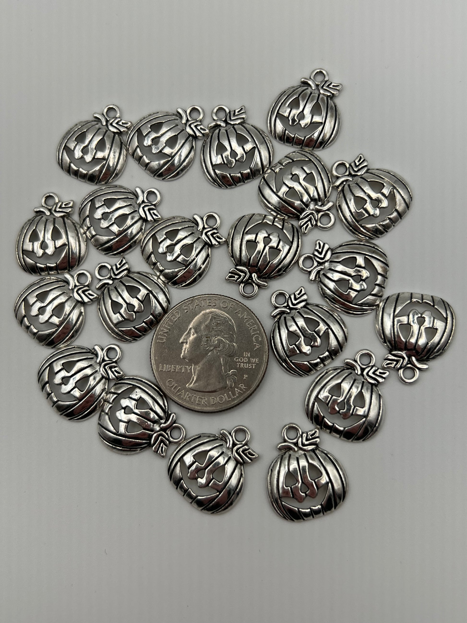 20 Tibetan Style Halloween Jack-O-Lantern Pendants Antique Silver
